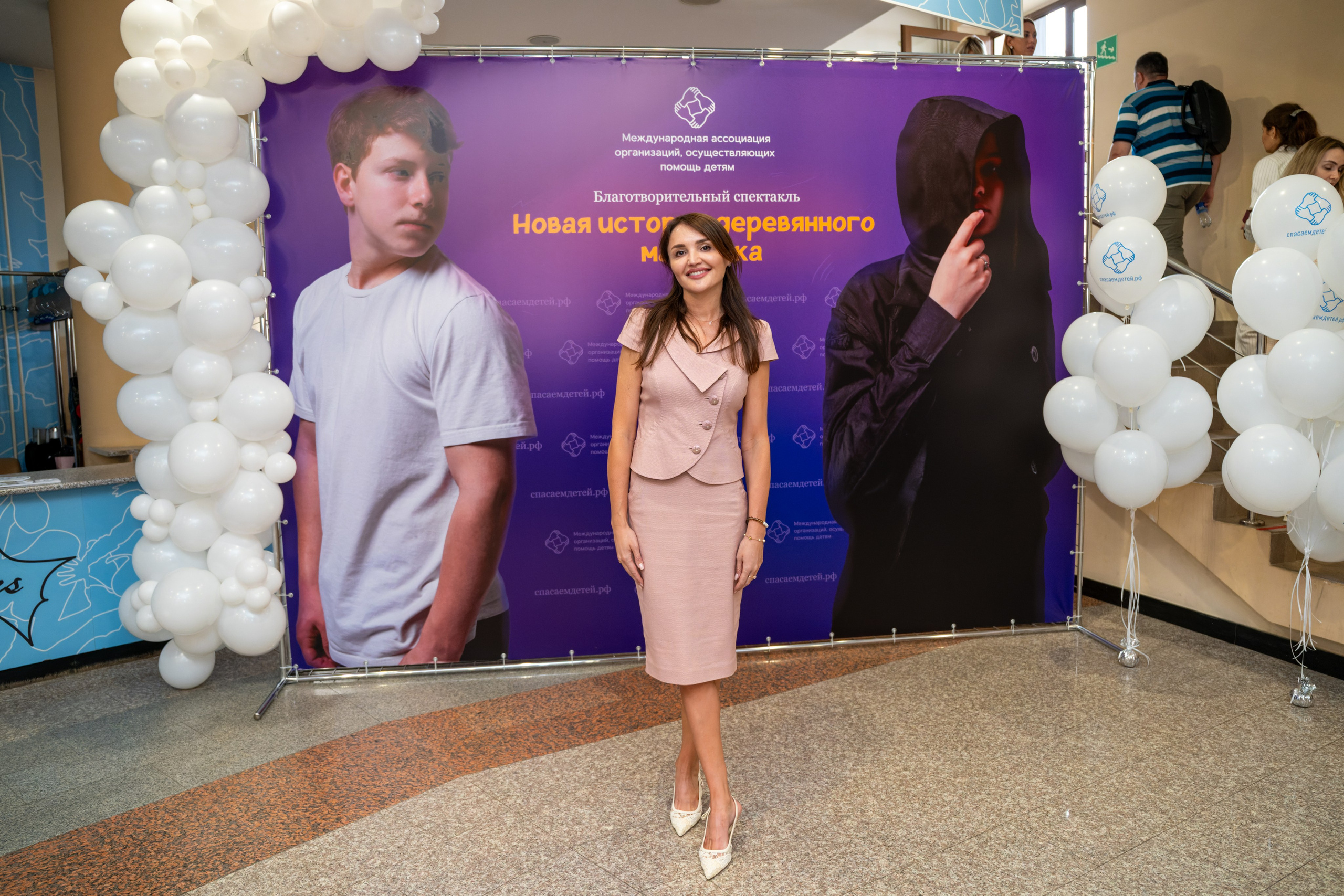 Съёмка благотворительного спектакля «Новая история деревянного мальчика». «Студия DRONAVT`s» — видеосъёмка и фотография г. Москва