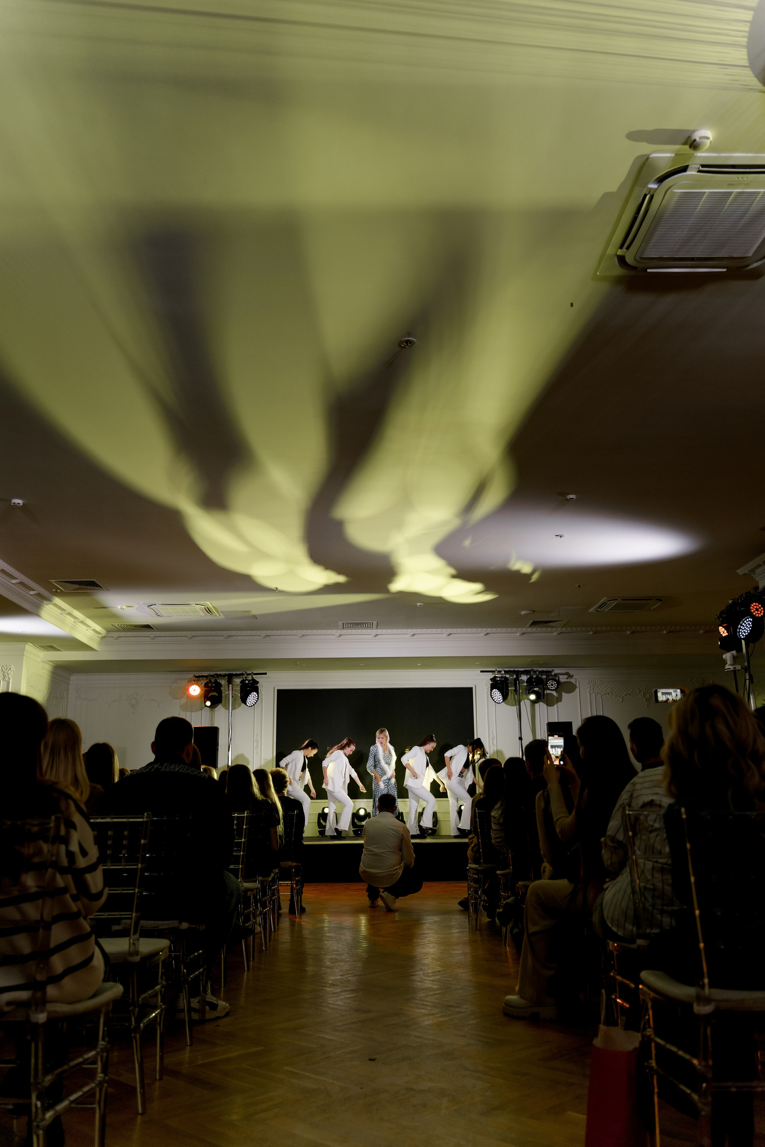 Выставка свадебных специалистов «Свадьба на 1000%». Свадебный фотограф в Санкт-Петербурге