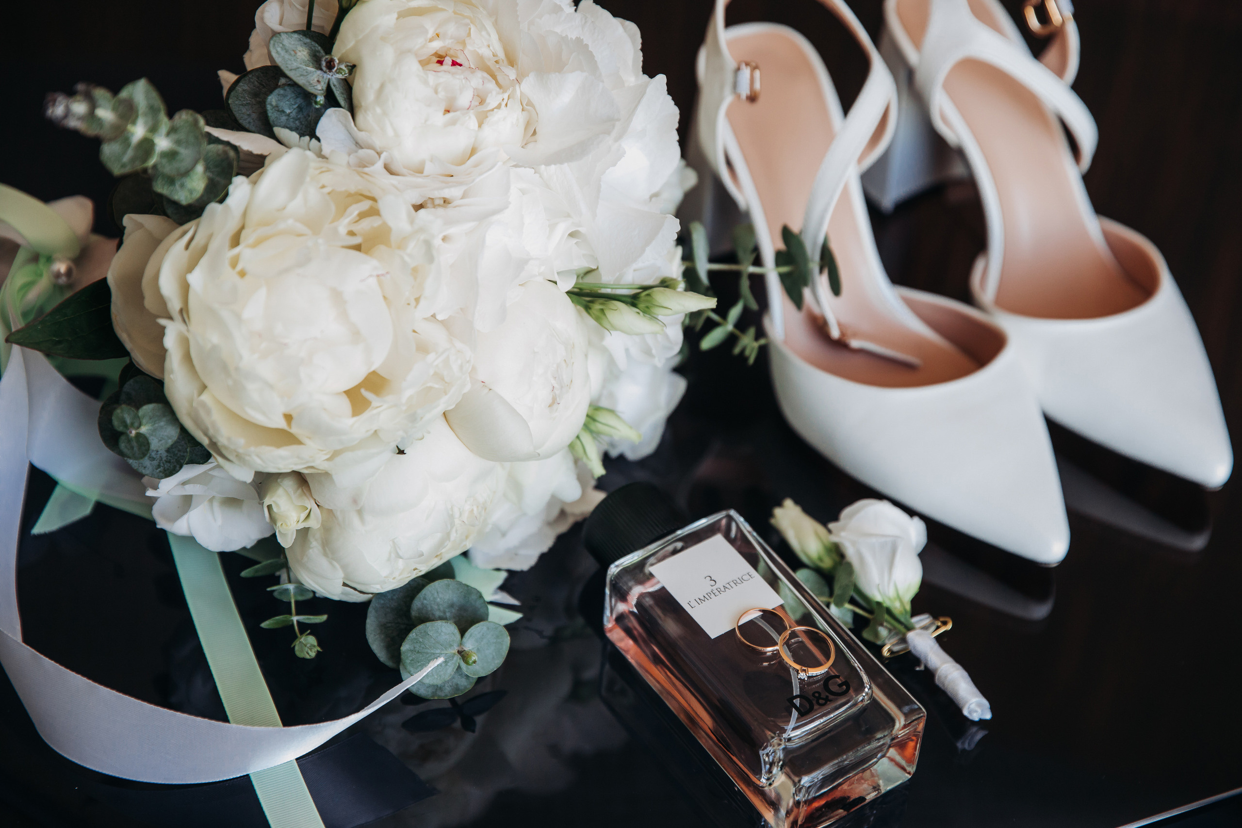 Свадебный фотограф в Санкт-Петербурге (Спб) и Тбилиси. Свадебный фотограф в Санкт-Петербурге и Москве LETU