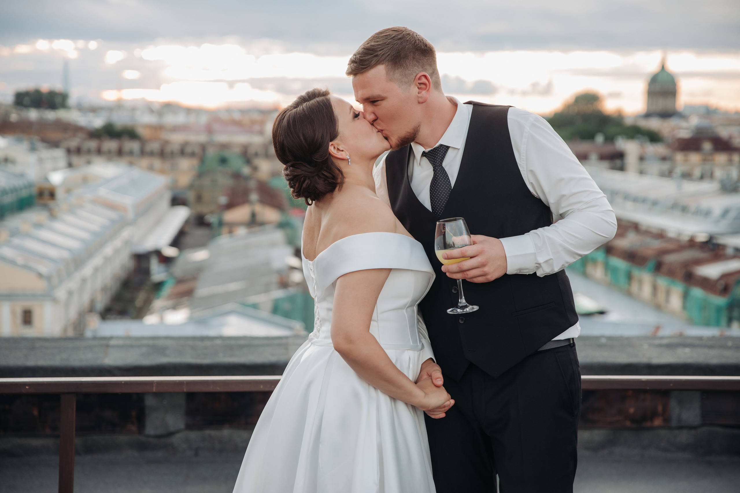 Свадебный фотограф в Санкт-Петербурге (Спб) и Тбилиси. Свадебный фотограф Пётр Летуновский