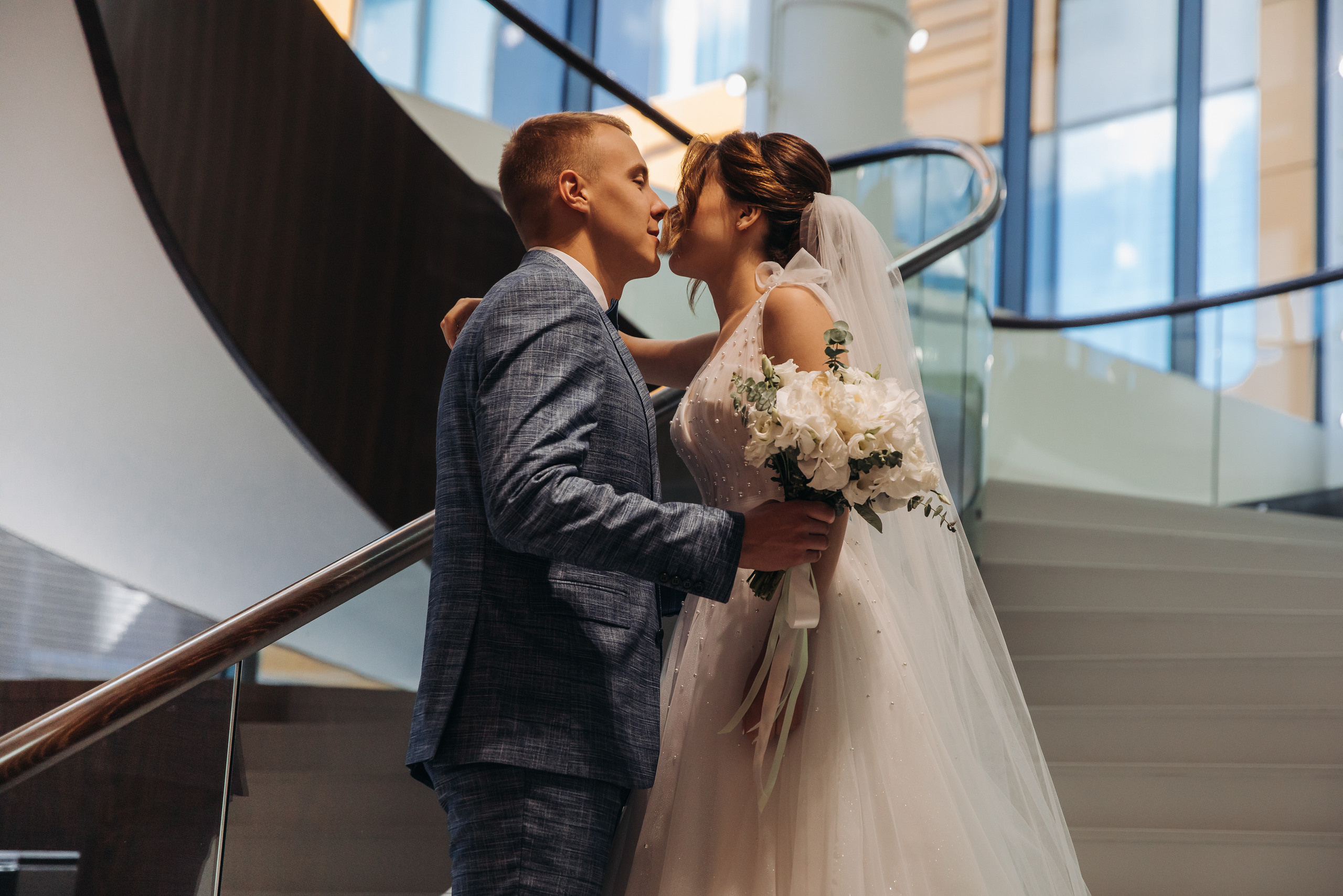 Свадебный фотограф в Санкт-Петербурге (Спб) и Тбилиси. Свадебный фотограф в Санкт-Петербурге и Москве LETU