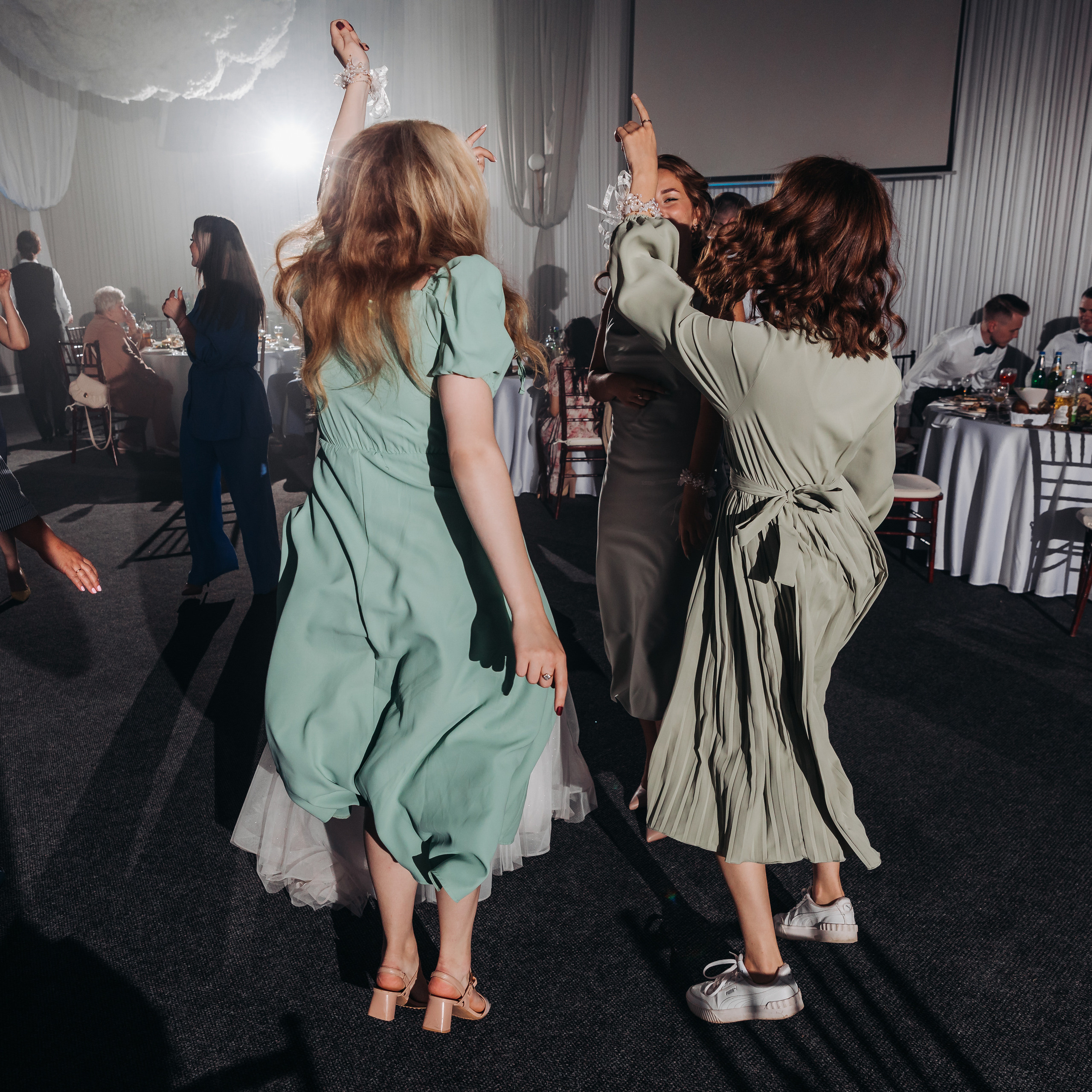 Свадебный фотограф в Санкт-Петербурге (Спб) и Тбилиси. Свадебный фотограф в Санкт-Петербурге и Москве LETU