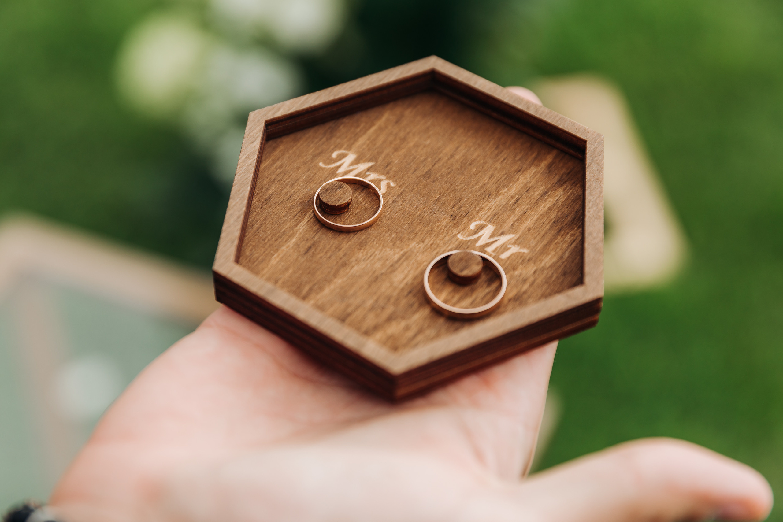 Свадебный фотограф в Санкт-Петербурге (Спб) и Тбилиси. Свадебный фотограф в Санкт-Петербурге и Москве LETU