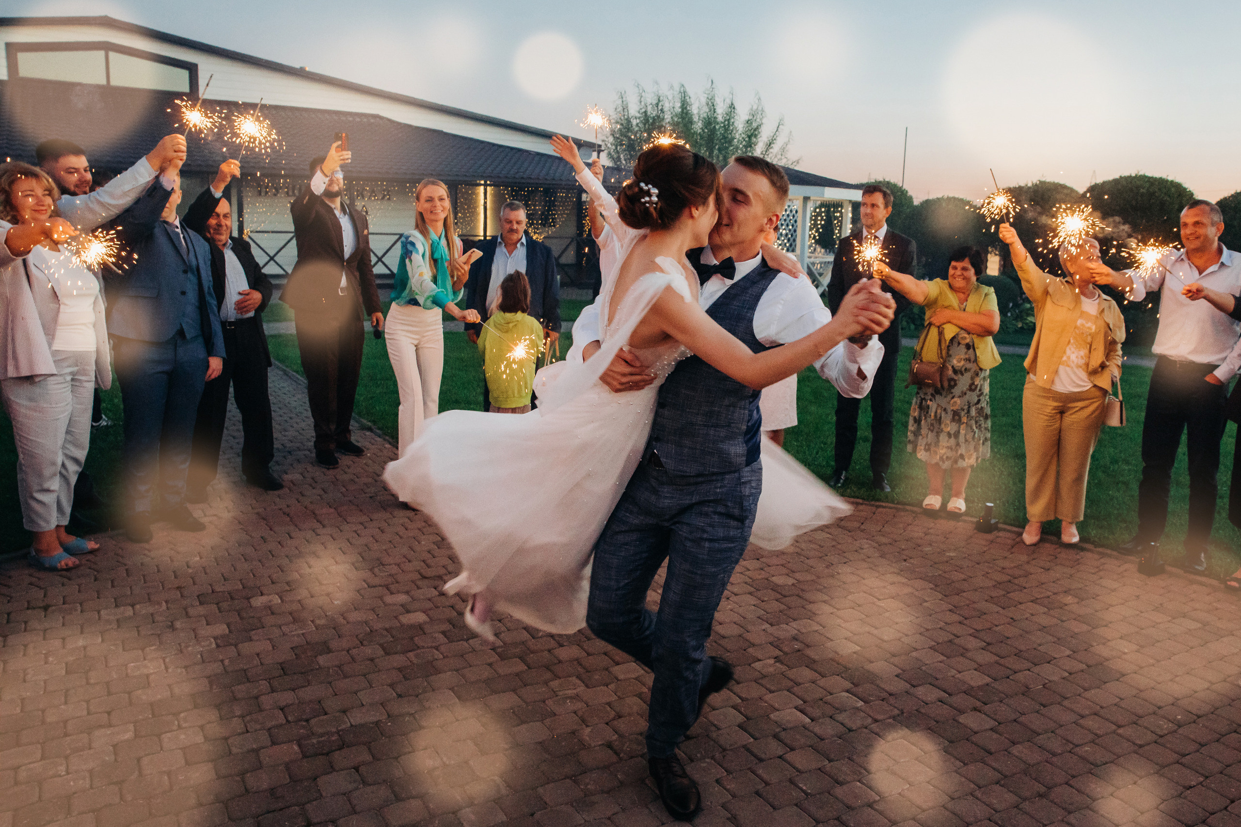 Свадебный фотограф в Санкт-Петербурге (Спб) и Тбилиси. Свадебный фотограф в Санкт-Петербурге и Москве LETU