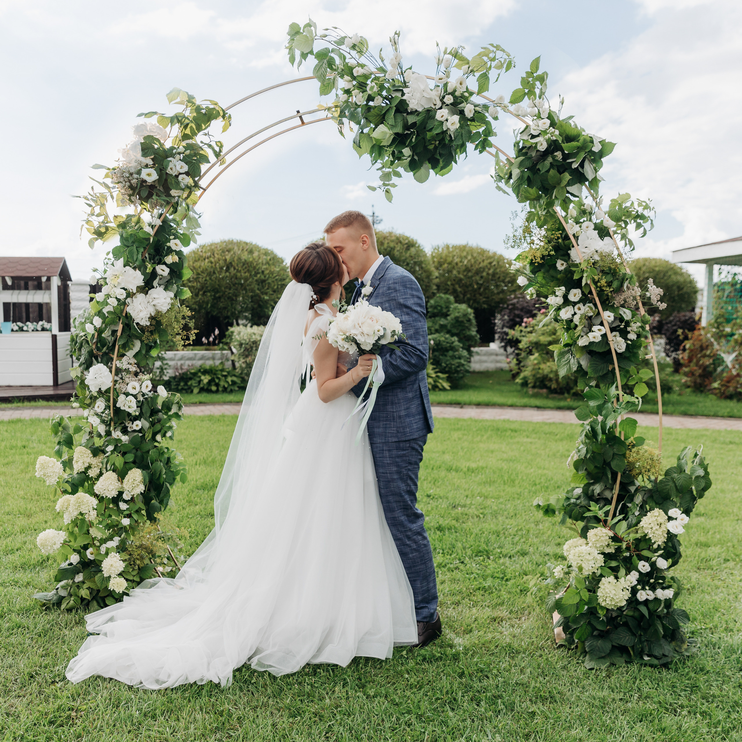 Свадебный фотограф в Санкт-Петербурге (Спб) и Тбилиси. Свадебный фотограф в Санкт-Петербурге и Москве LETU