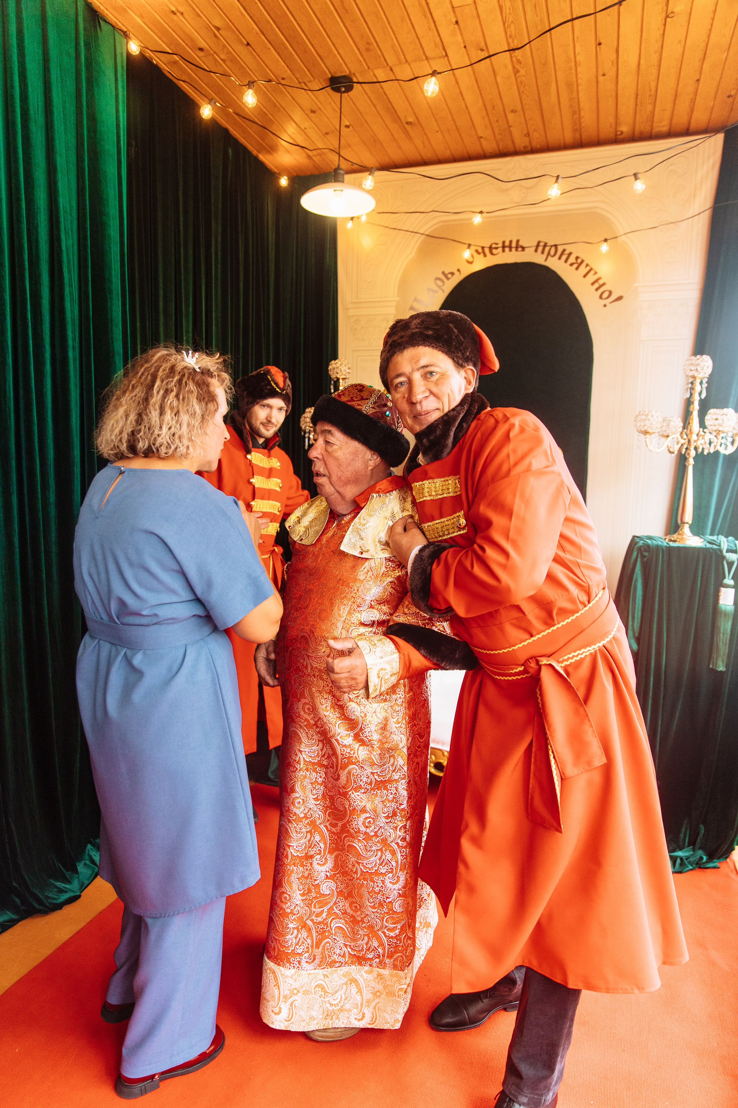 «Иван Васильевич меняет профессию» Юбилей. Свадебный и семейный фотограф в Улан-Удэ