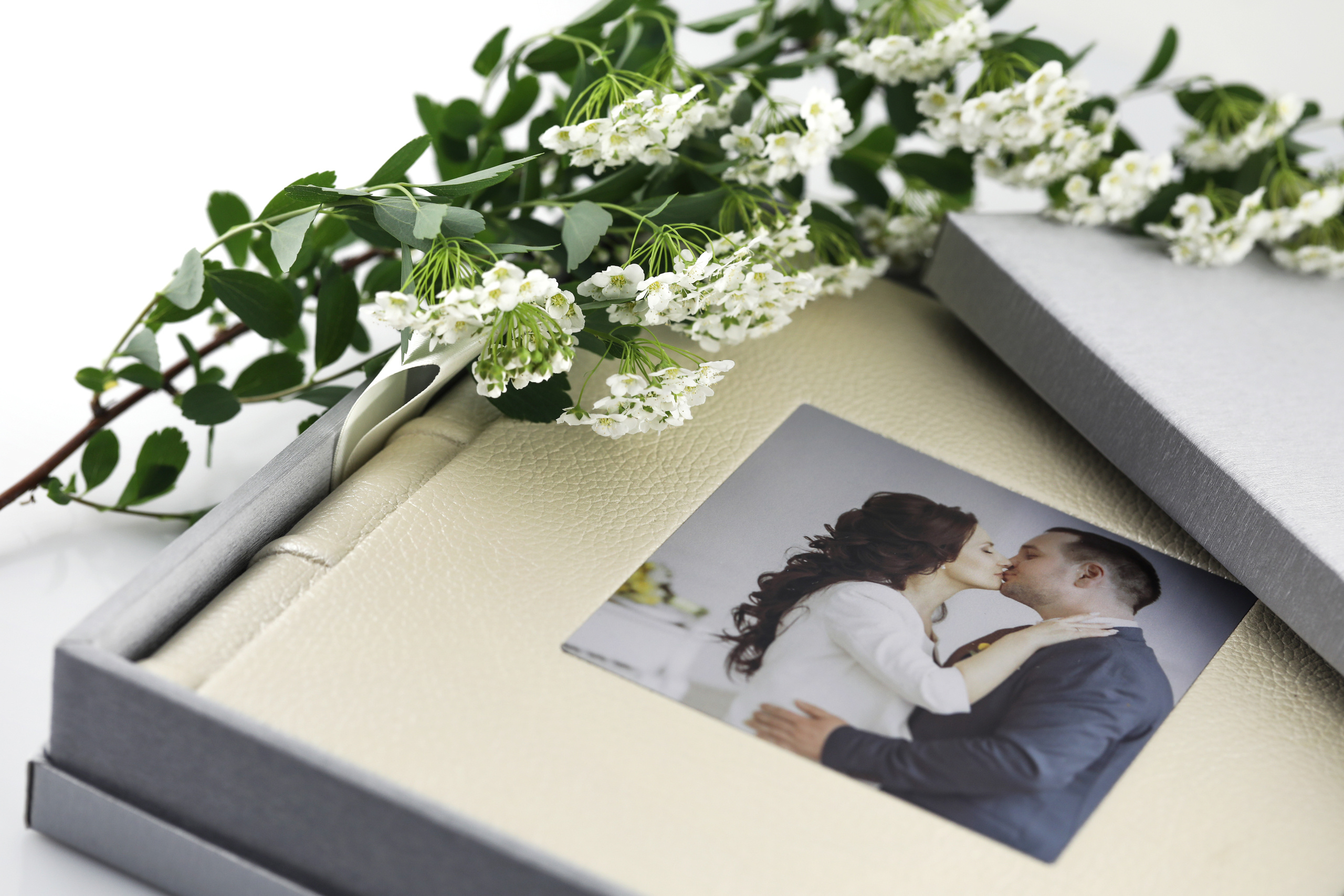 Фотокниги в Воронеже. Изготовление и доставка курьером. Свадебный фотограф в Воронеже Александр Пенкин