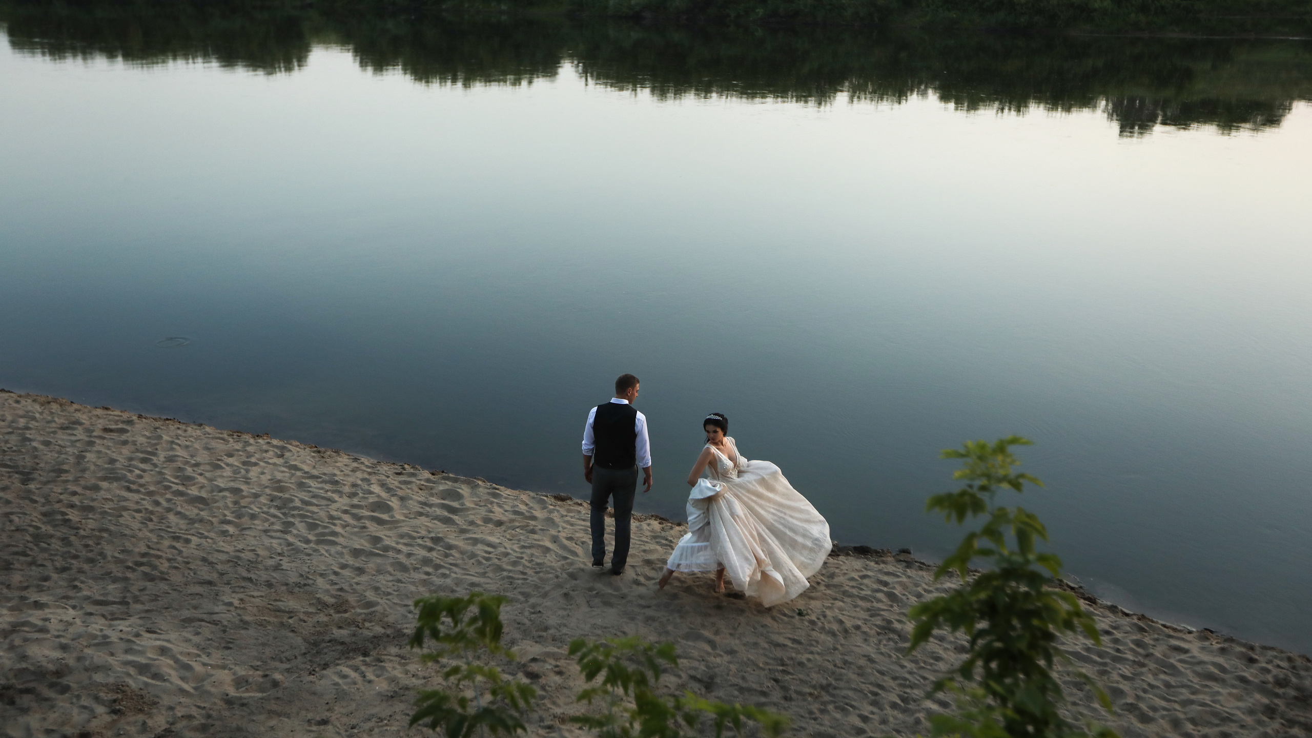Свадебная съёмка Саши и Юли в городе Липецке. Свадебный фотограф в Воронеже Александр Пенкин