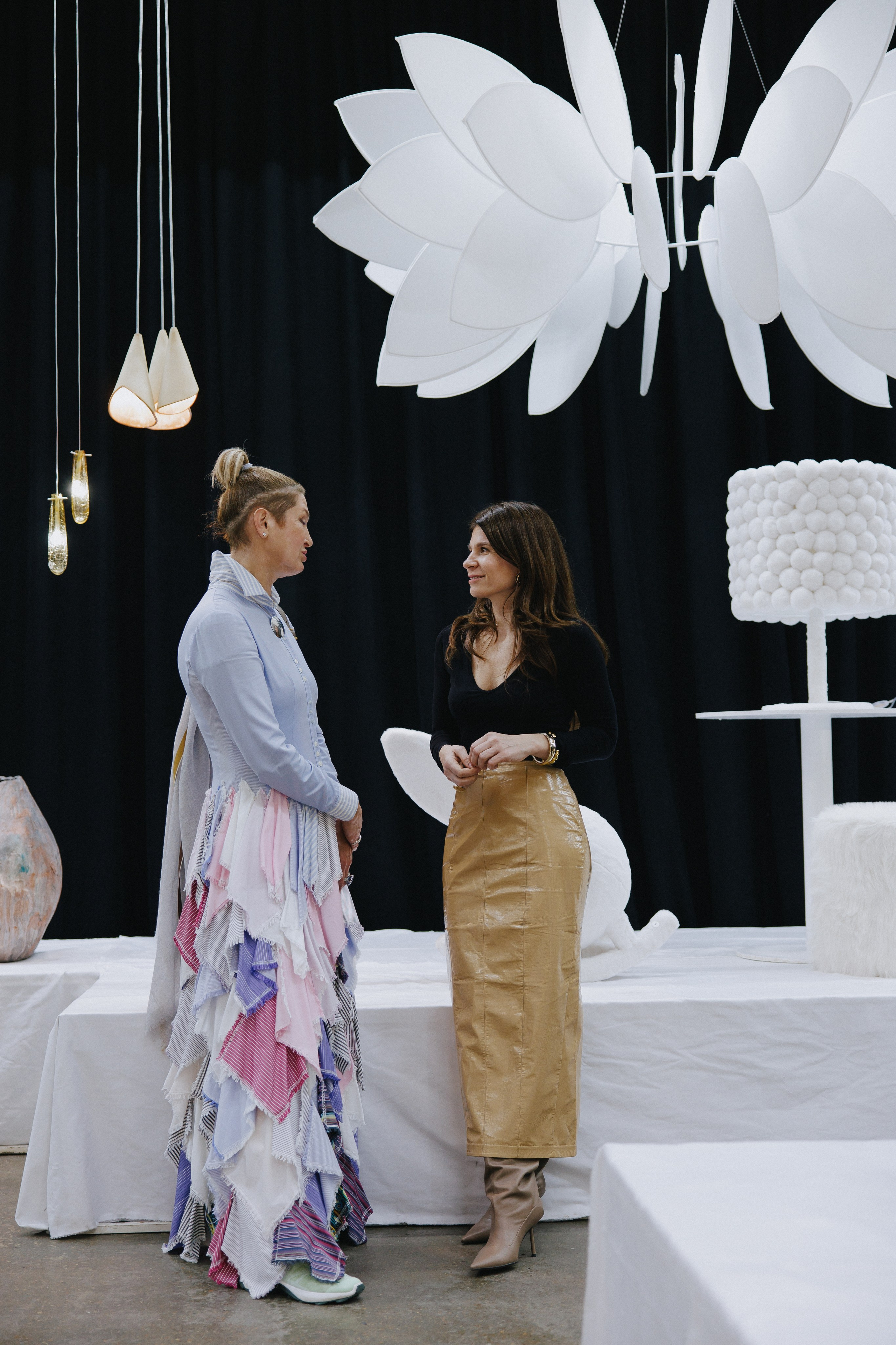 Выставка СТО ВЕЩЕЙ В ИНТЕРЬЕРЕ. Фотограф Иркутск Антипин Сергей