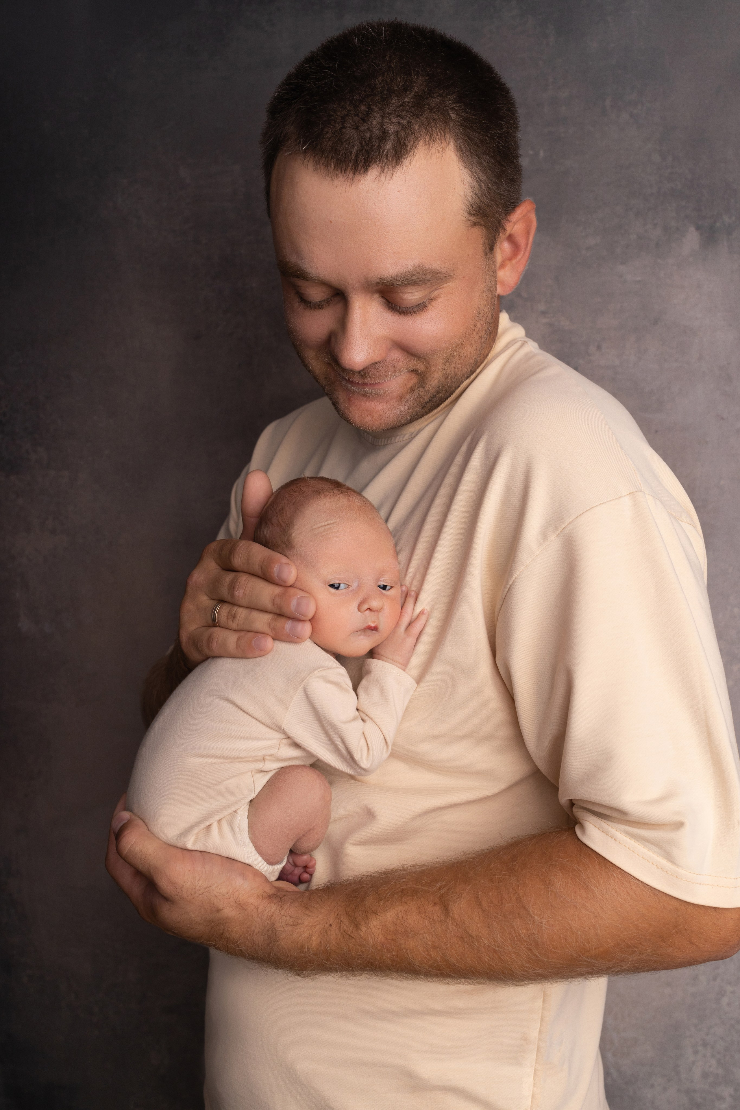 Семейные кадры от Elvira Kamaeva. Фотограф новорожденных малышей в Омске и Омской области Эльвира Камаева