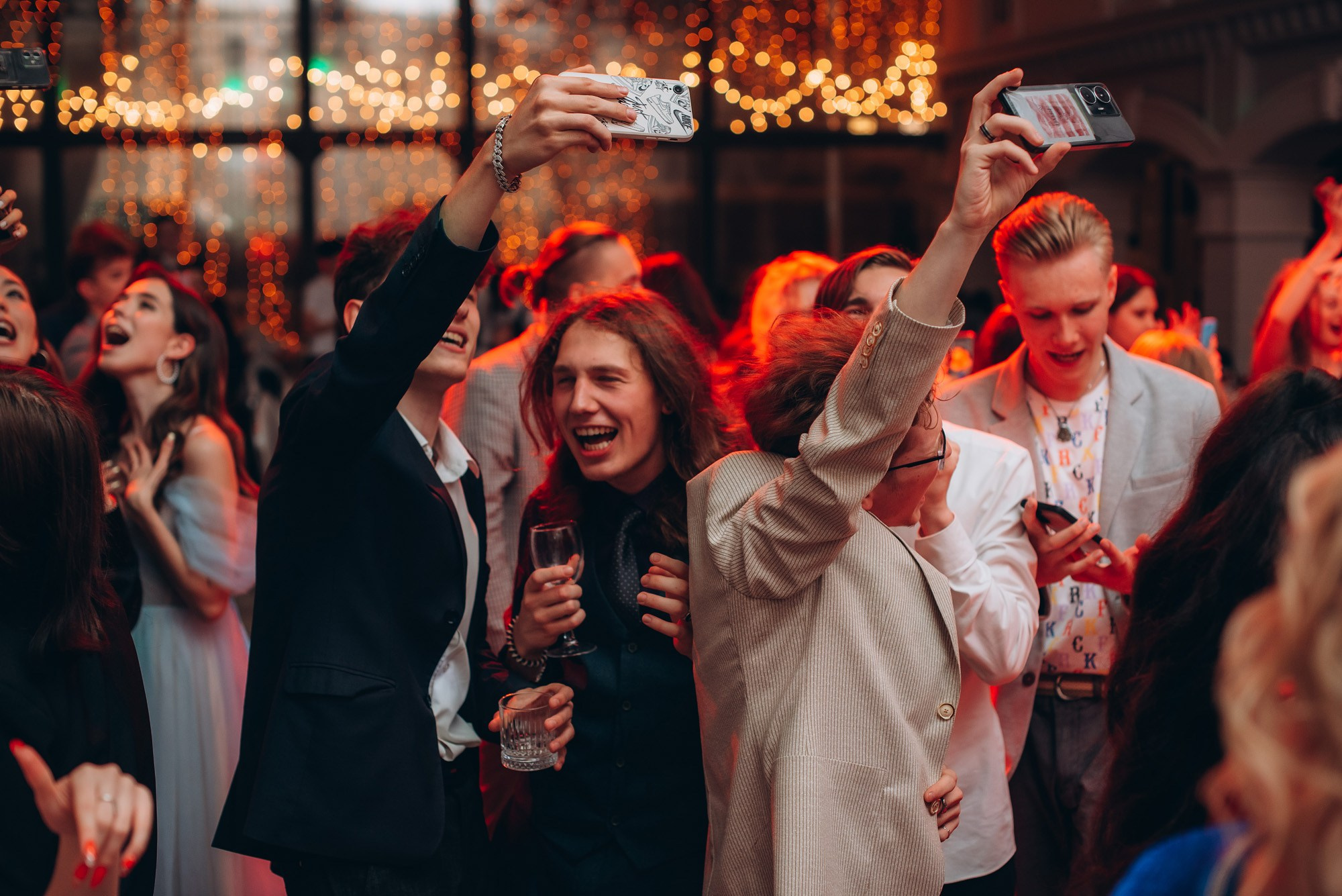 Выпускной 9-11классы. Выпускные книги Анапа Новороссийск Краснодар