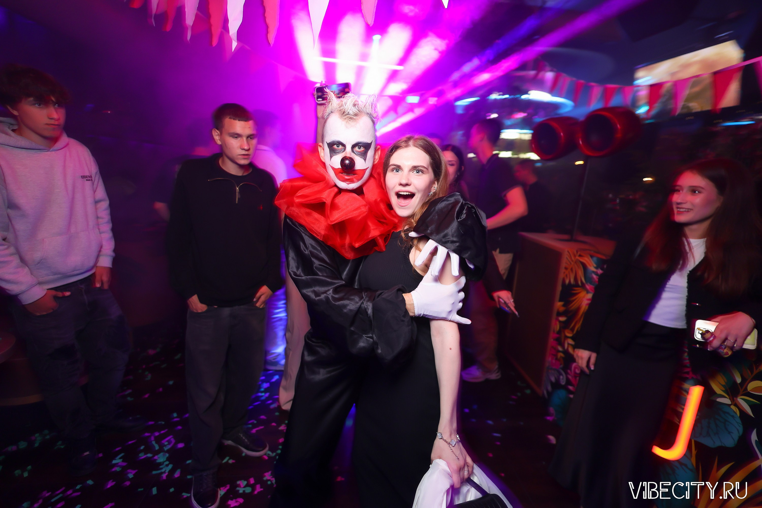 DOUBLE U. VIBECITY.RU Вайб Сити Ру Фоторепортажи Фотоотчеты Калининград