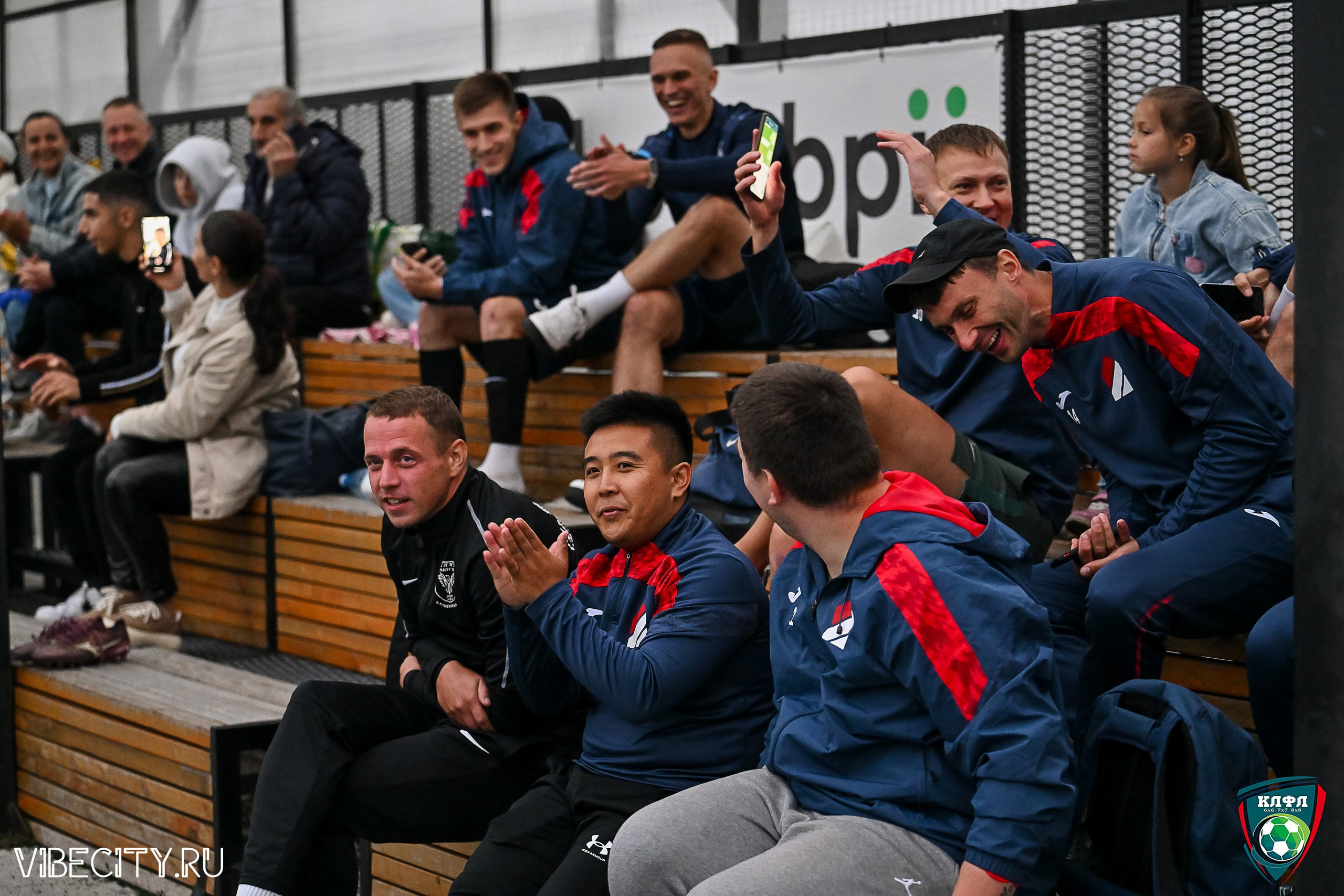 ФИНАЛЬНЫЕ МАТЧИ ПЛЕЙ-ОФФ XXl ЛЕТНЕГО КУБКА КАЛИНИНГРАДСКОЙ ЛФЛ. VIBECITY.RU Вайб Сити Ру Фоторепортажи Фотоотчеты Калининград
