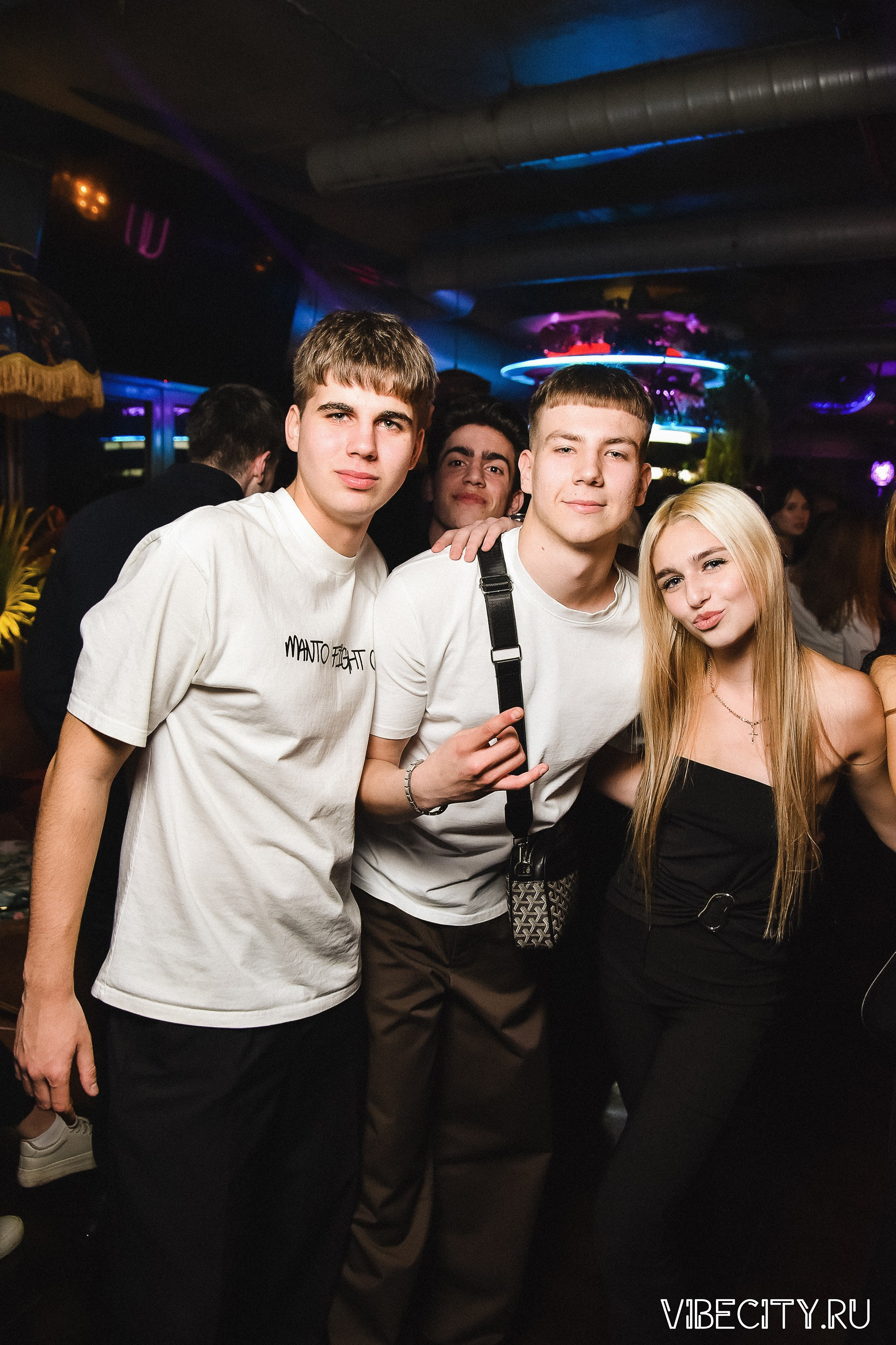 DOUBLE U. VIBECITY.RU Вайб Сити Ру Фоторепортажи Фотоотчеты Калининград