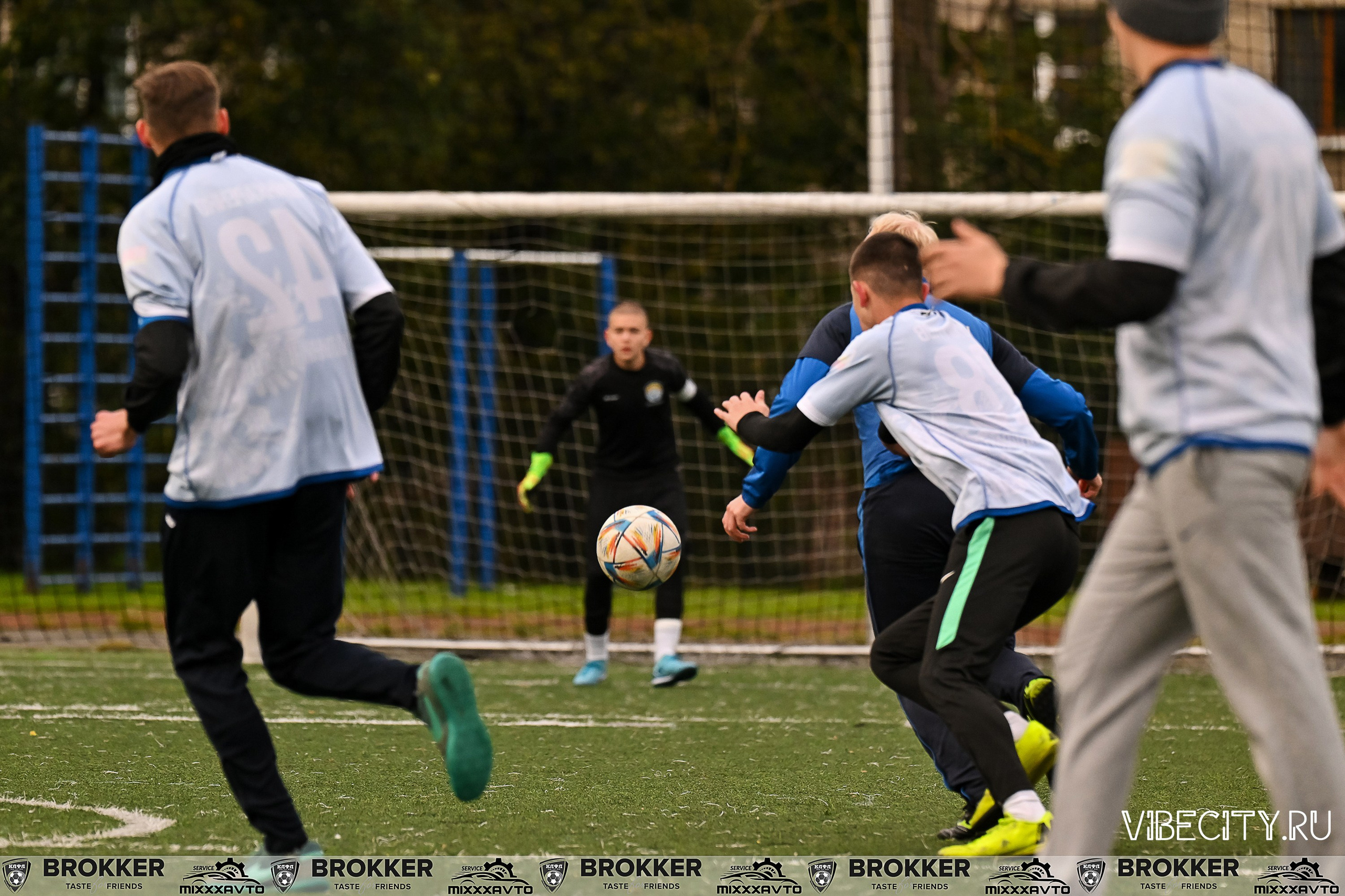 Калининградская Любительская Футбольная Лига. VIBECITY.RU Вайб Сити Ру Фоторепортажи Фотоотчеты Калининград
