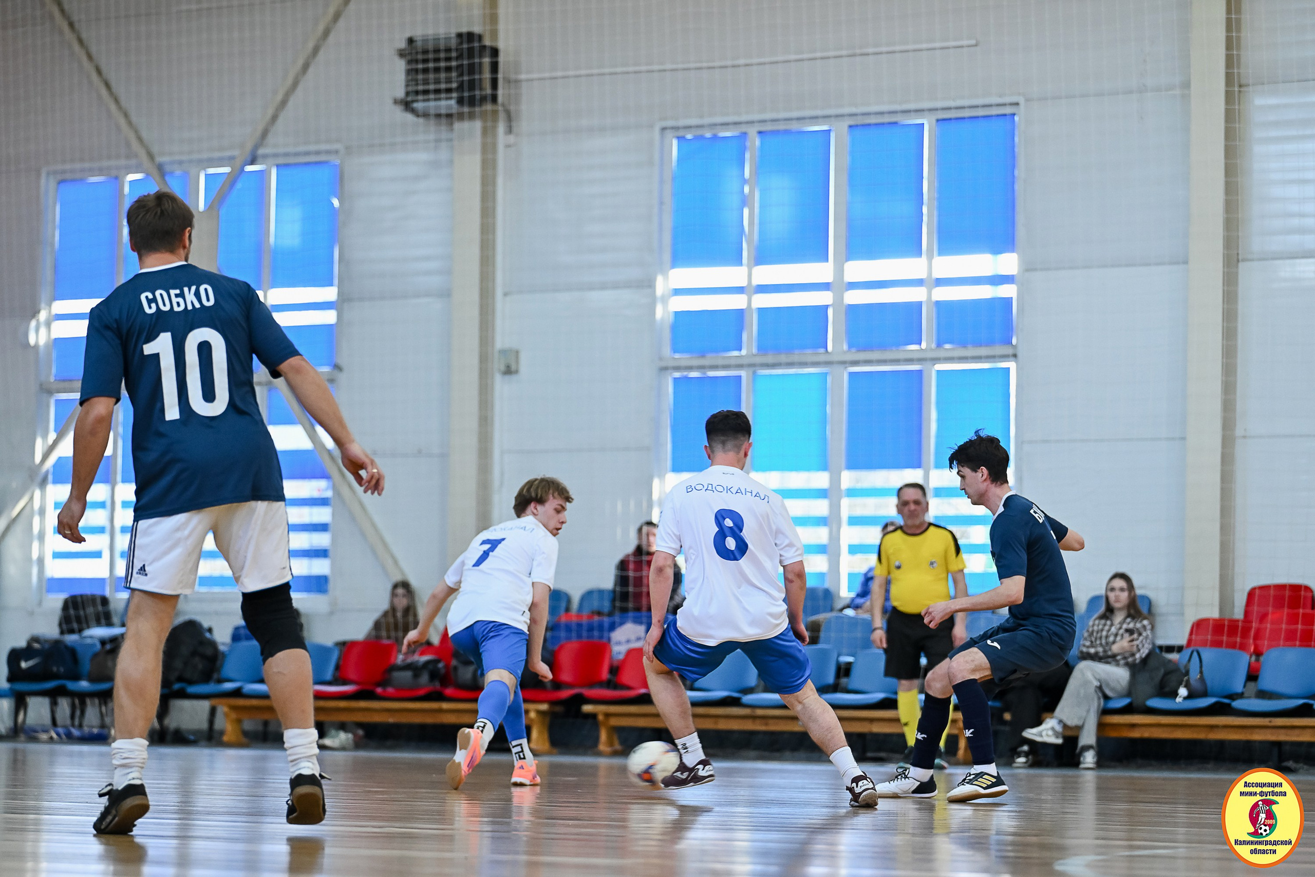 Корпоративная Бизнес Лига по футзалу — Весна 2026. VIBECITY.RU Вайб Сити Ру Фоторепортажи Фотоотчеты Калининград