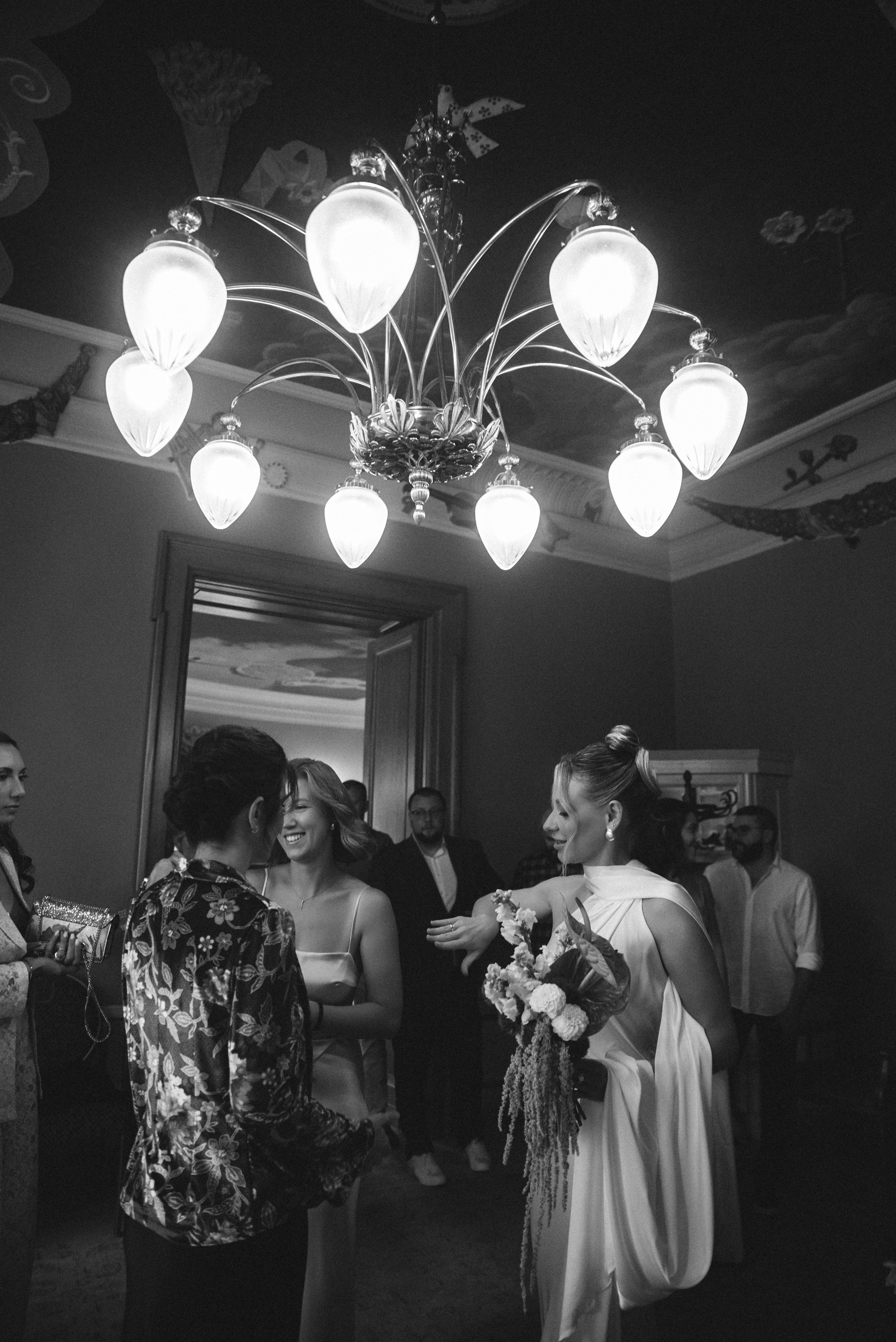 Александр & Ирина (отель/роспись). Свадебный, семейный, женский фотограф в Москве, Мытищах, Королёве Ксения Узилле