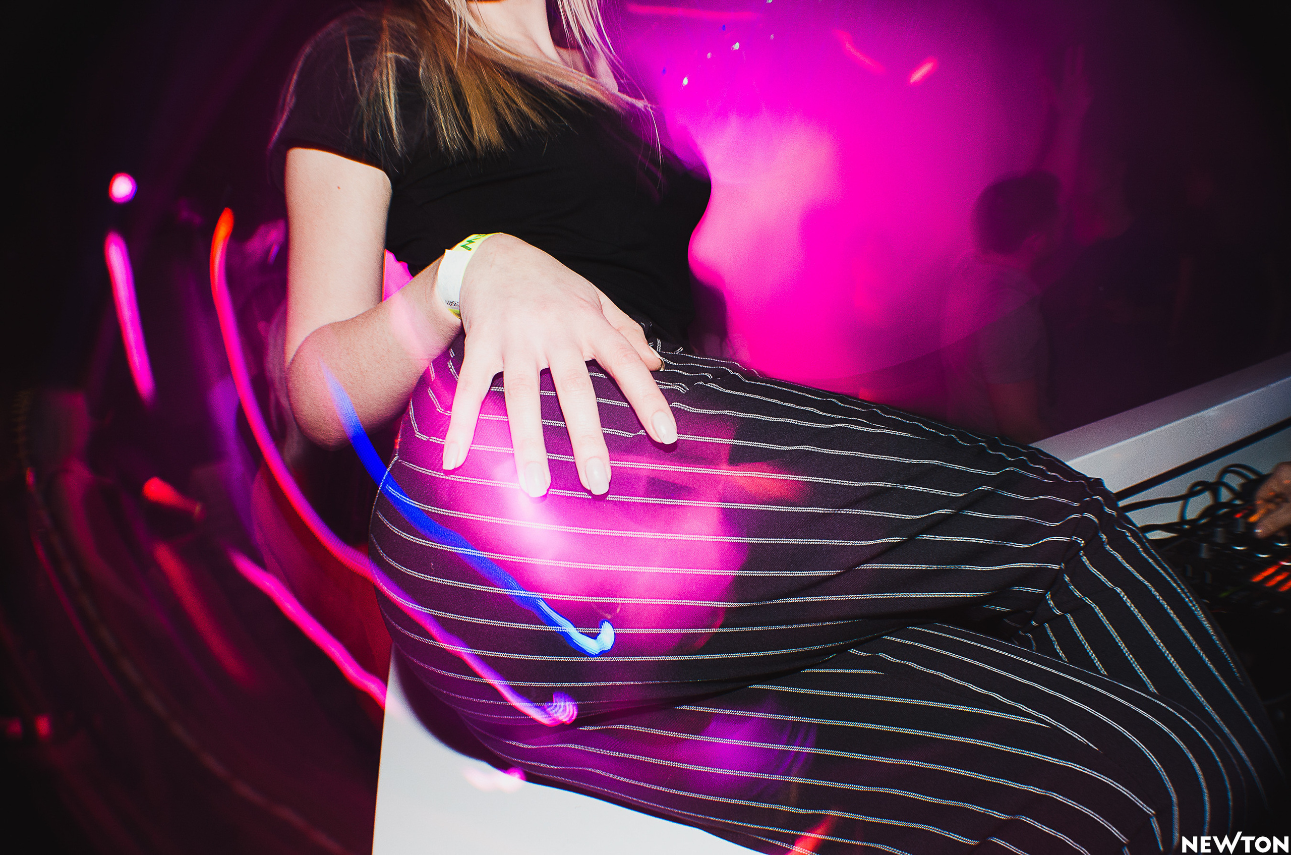 Newton Club, 18+. Свадебный фотограф в Москве Евгений Рыжов