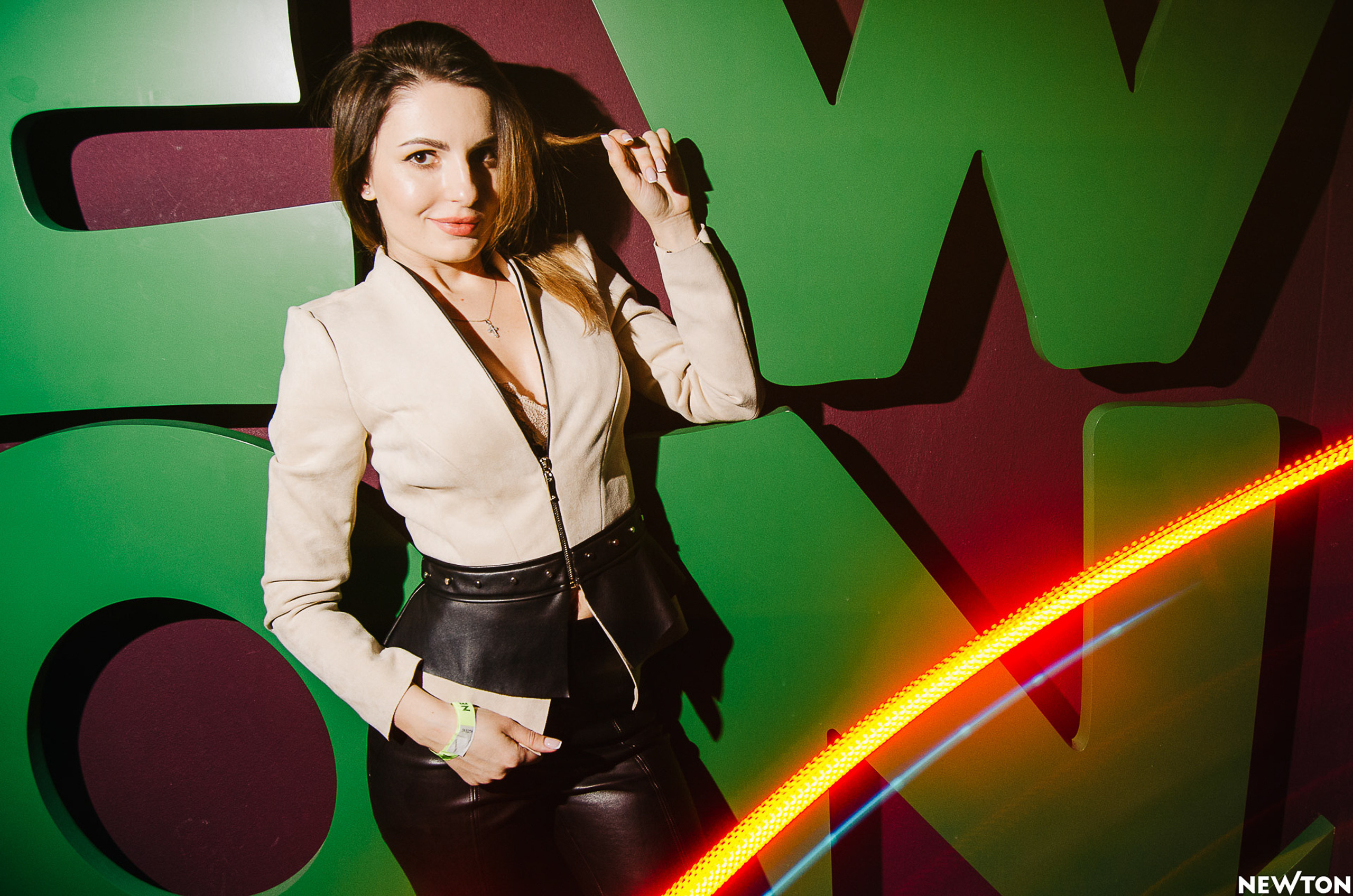 Newton Club, 18+. Свадебный фотограф в Москве Евгений Рыжов