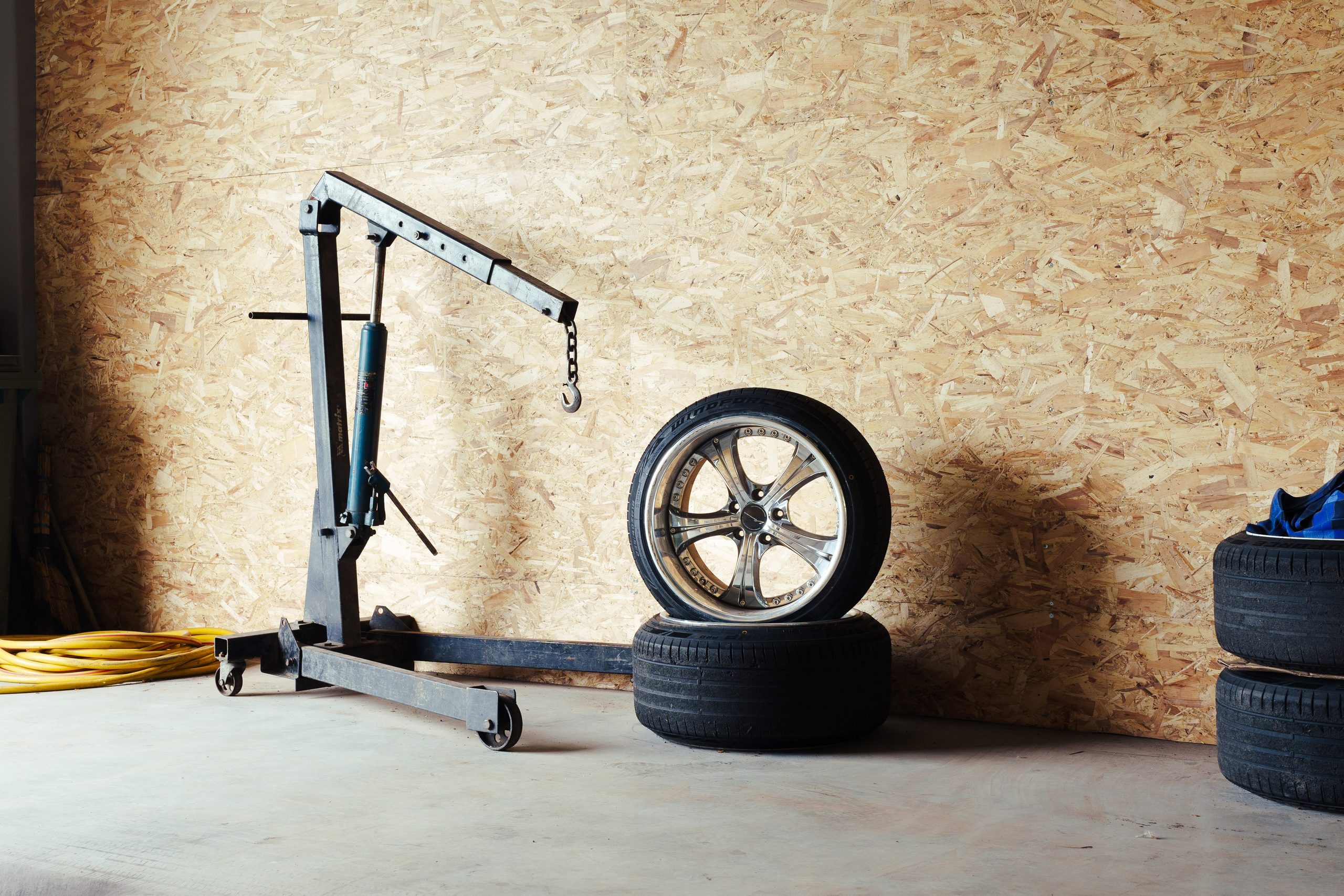 Сьемка для автосервиса РЕМСПОТ. Фотограф в СПБ Алмаз Камаев