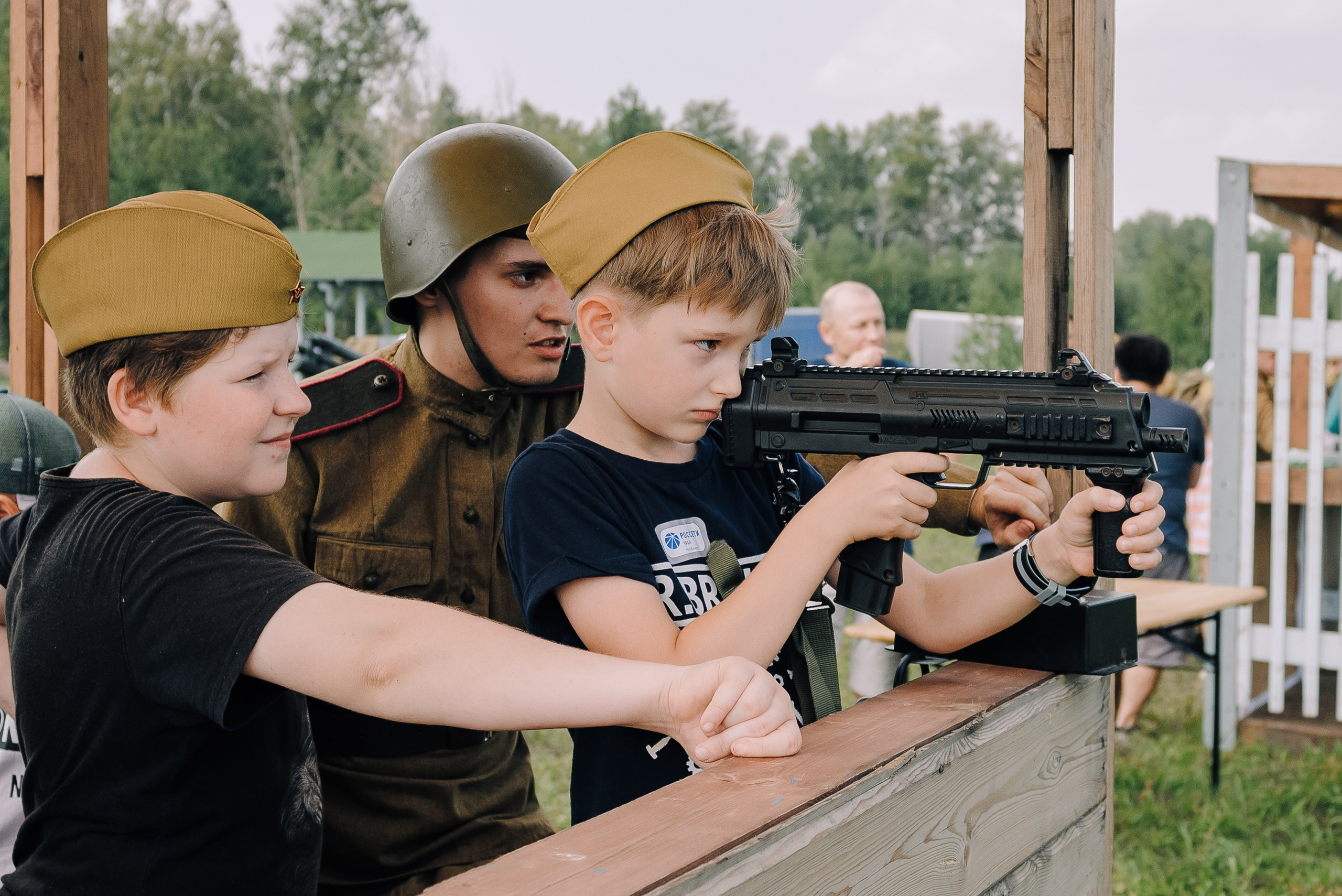 НАЗАД В БУДУЩЕЕ. РОССЕТИ. Репортажный фотограф Зуев Роман г. Челябинск
