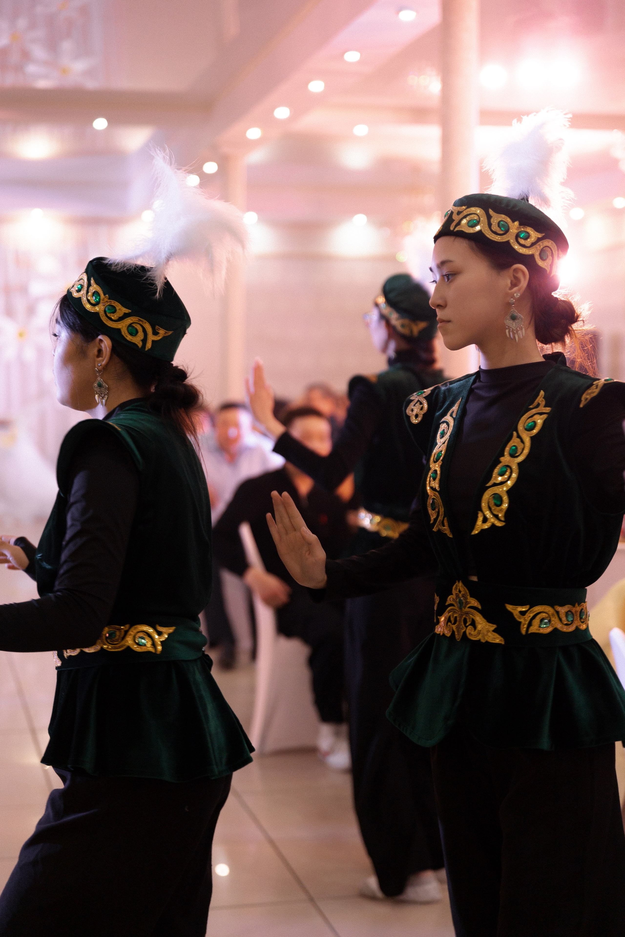 Даниял и Даяна. Фотограф Тюмень Пушковская Кристина