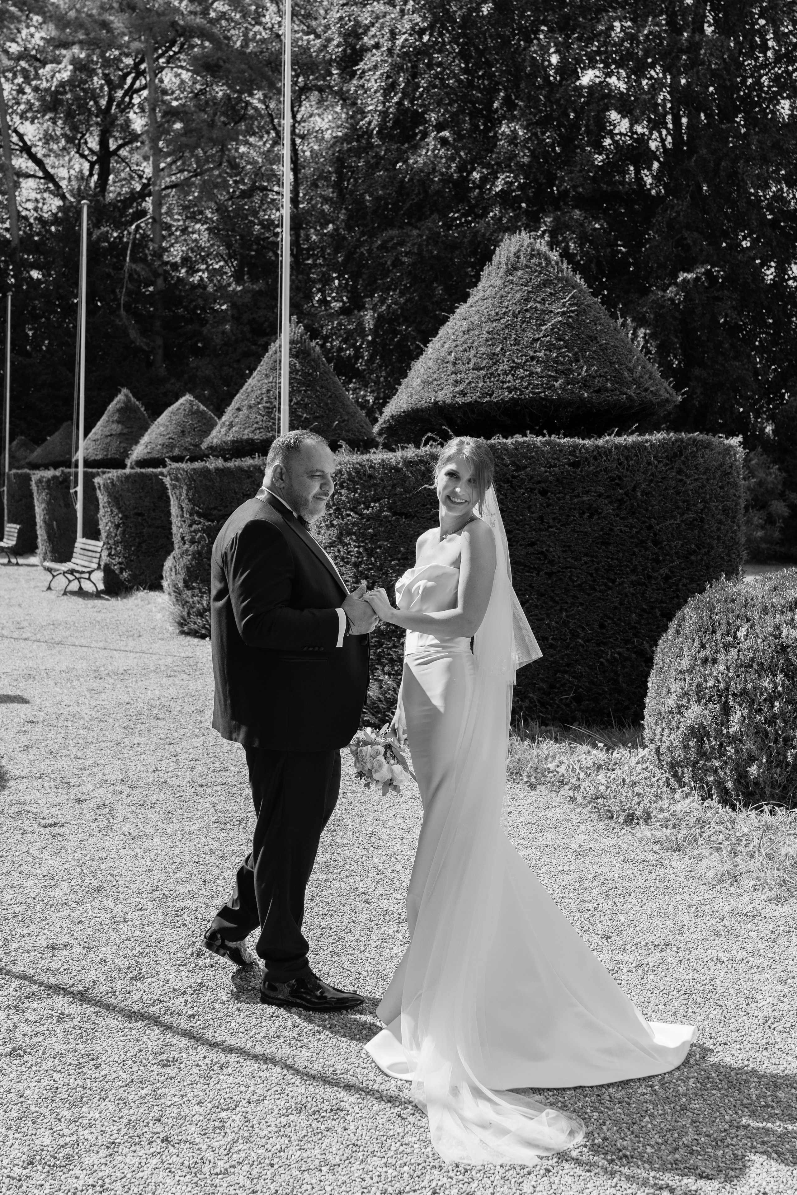 Wedding Photographer Switzerland Geneva Europe. Professional Wedding Photographer Geneva & Romande Switzerland | Tanya Creator