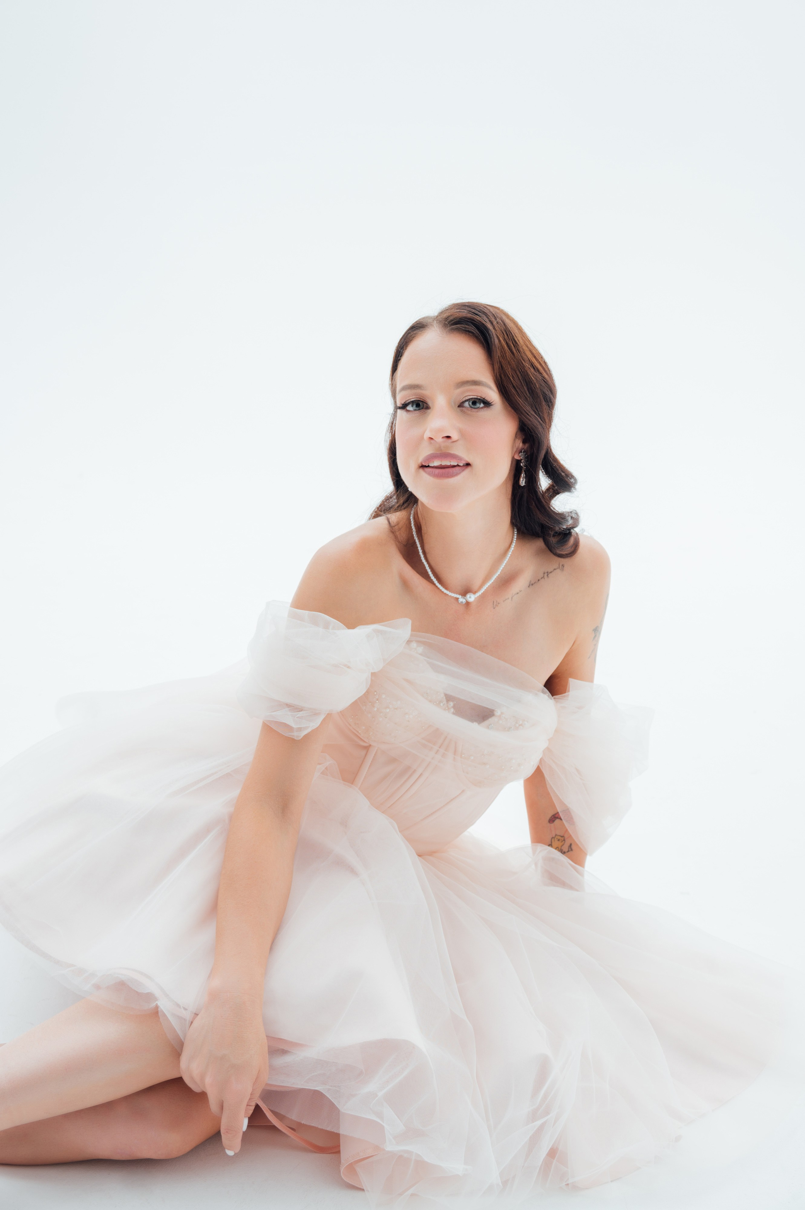 Фотосъемка для маркетплейсов Wildberries, OZON, Яндекс маркет. Портретный, семейный, свадебный фотограф. Бизнес, контент съёмка. Тула