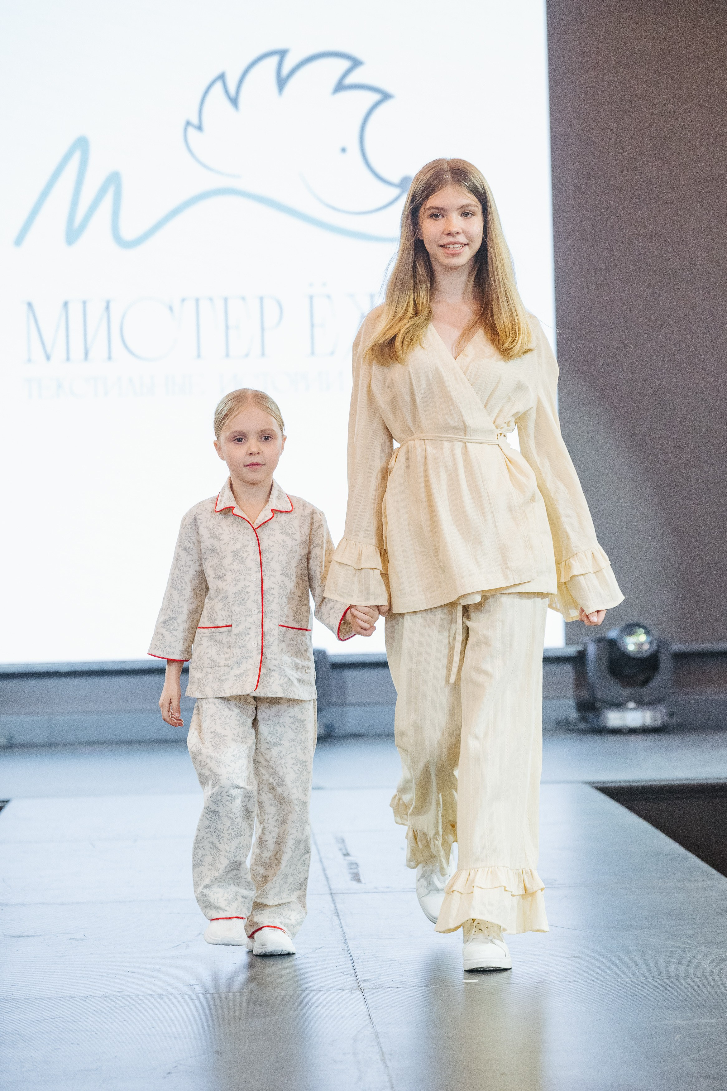 Fashion Show. Модельное Агентство Alma Model Management