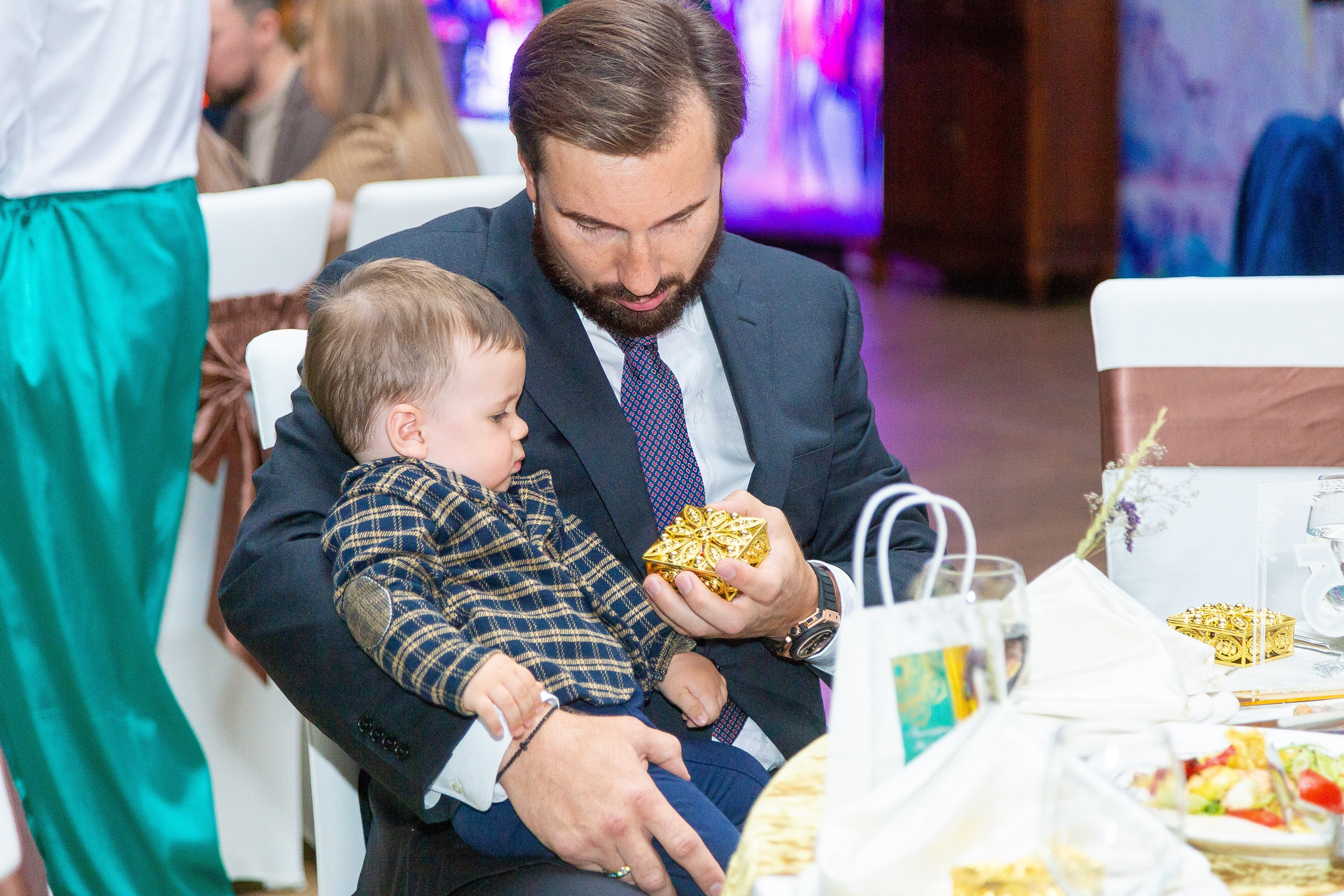 Лео и Давид годик. Свадебный фотограф в Алматы Айгерим Верба