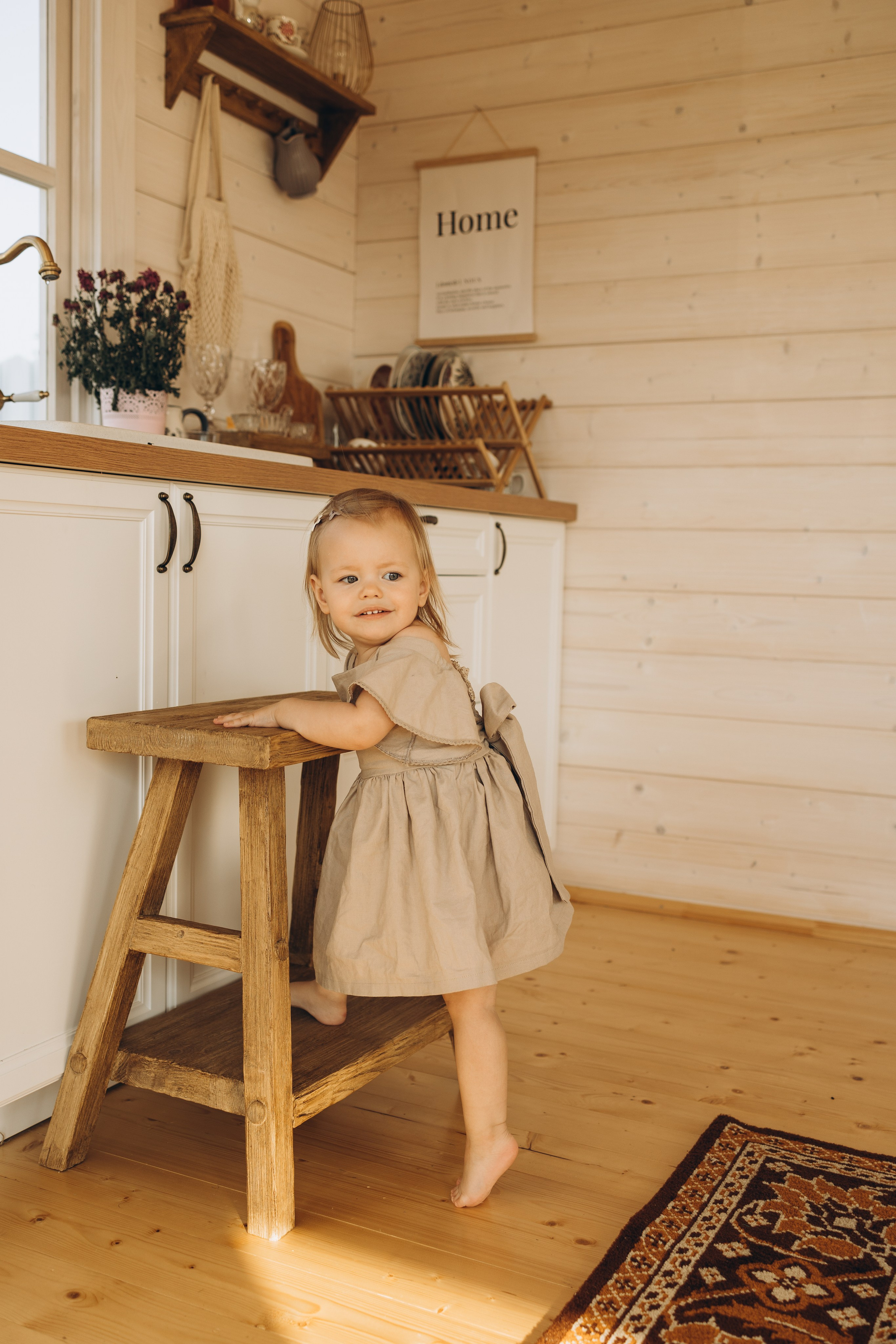 Оля и Мирослава Беседка. Семейный фотограф в Москве Виктория Ястребинская