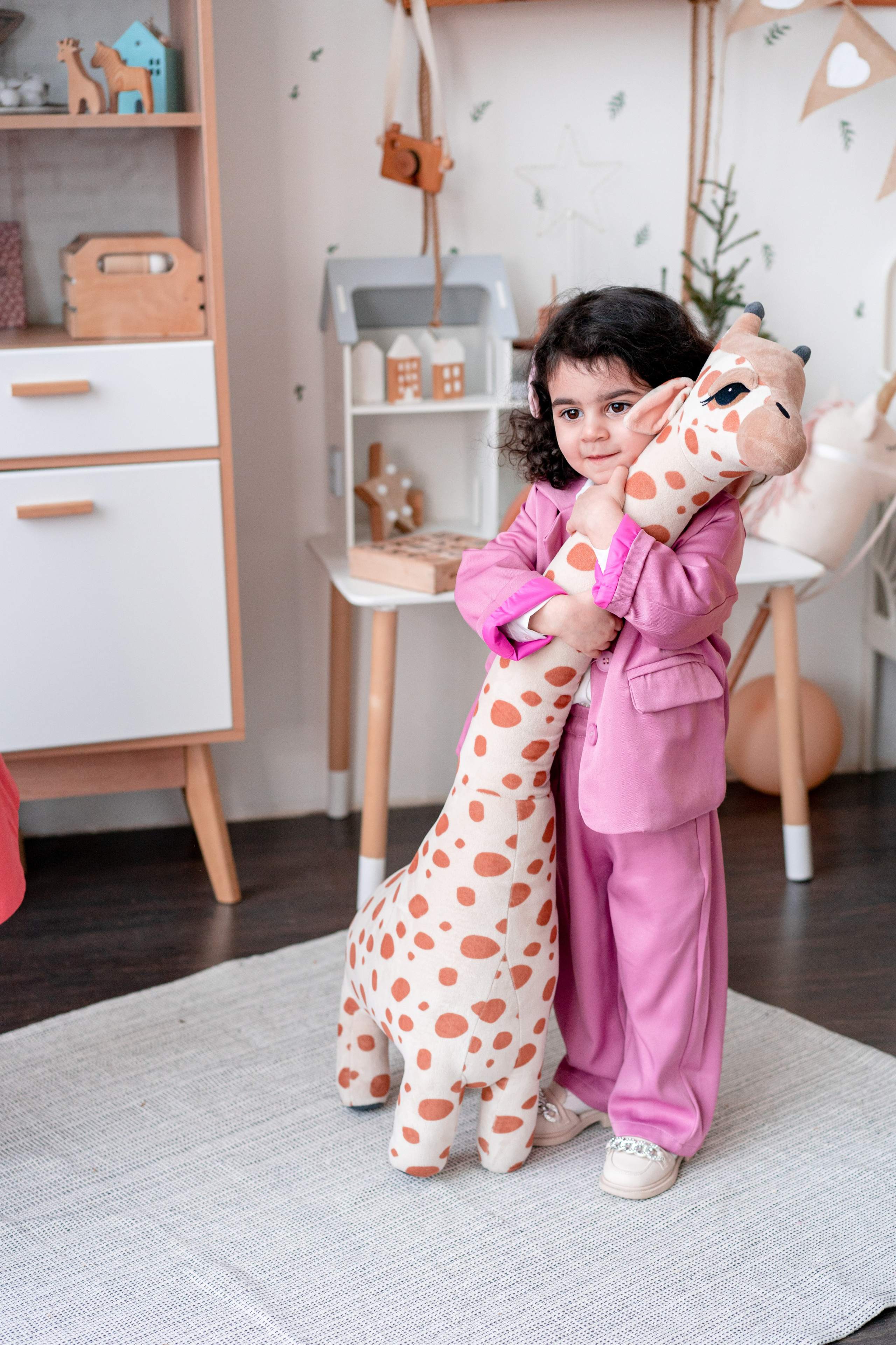 С Днём Рождения ребенка, портрет. Детская, семейная фотостудия в Санкт-Петербурге