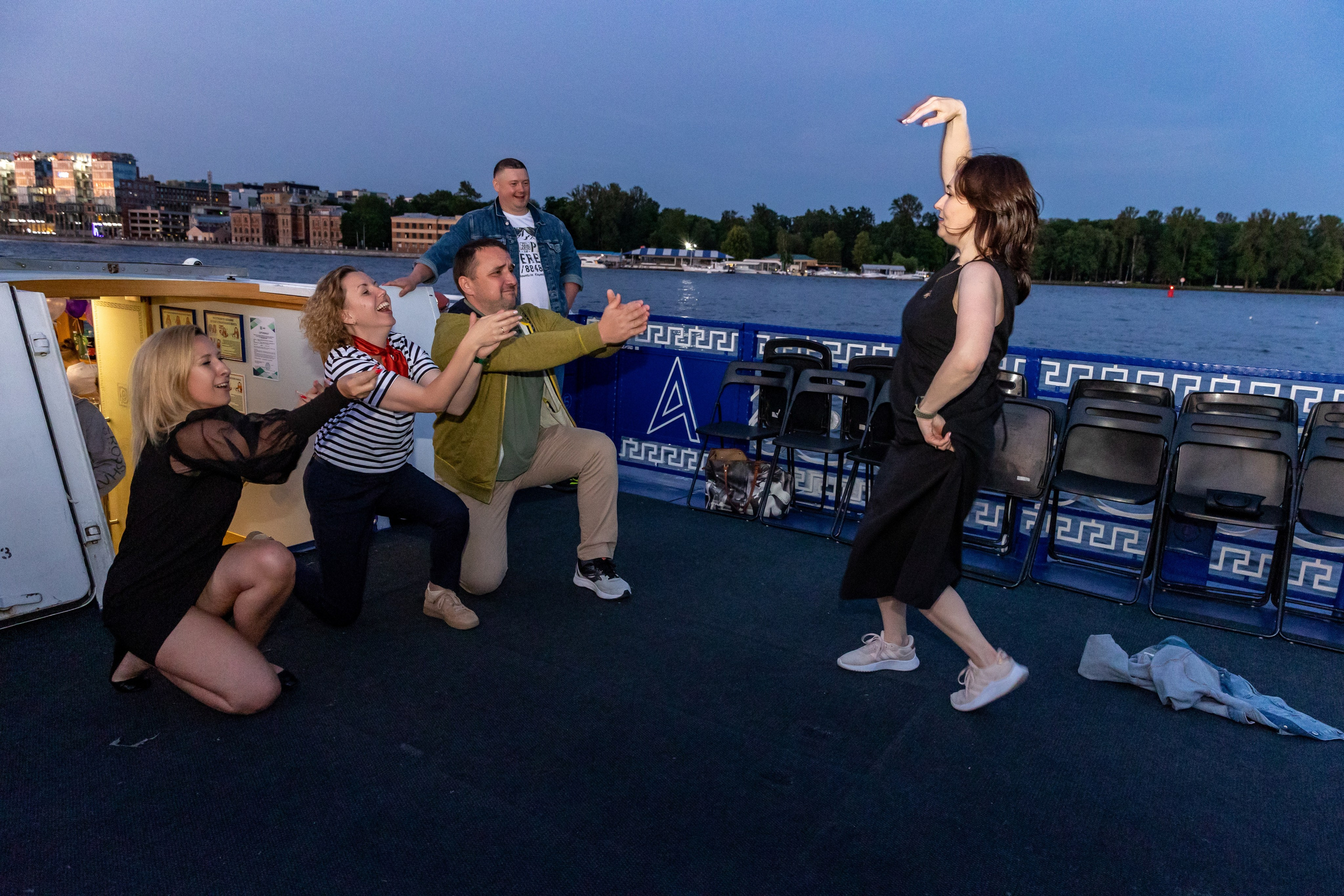 Выпускной на караблике 9 класс. Фотограф в Санкт-Петербурге Закута Ольга