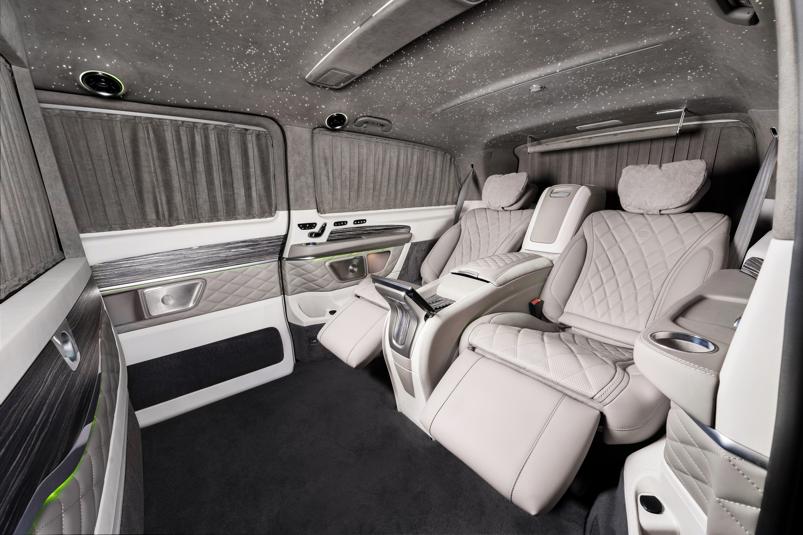 MB V-class. Фотограф Светлана Усова