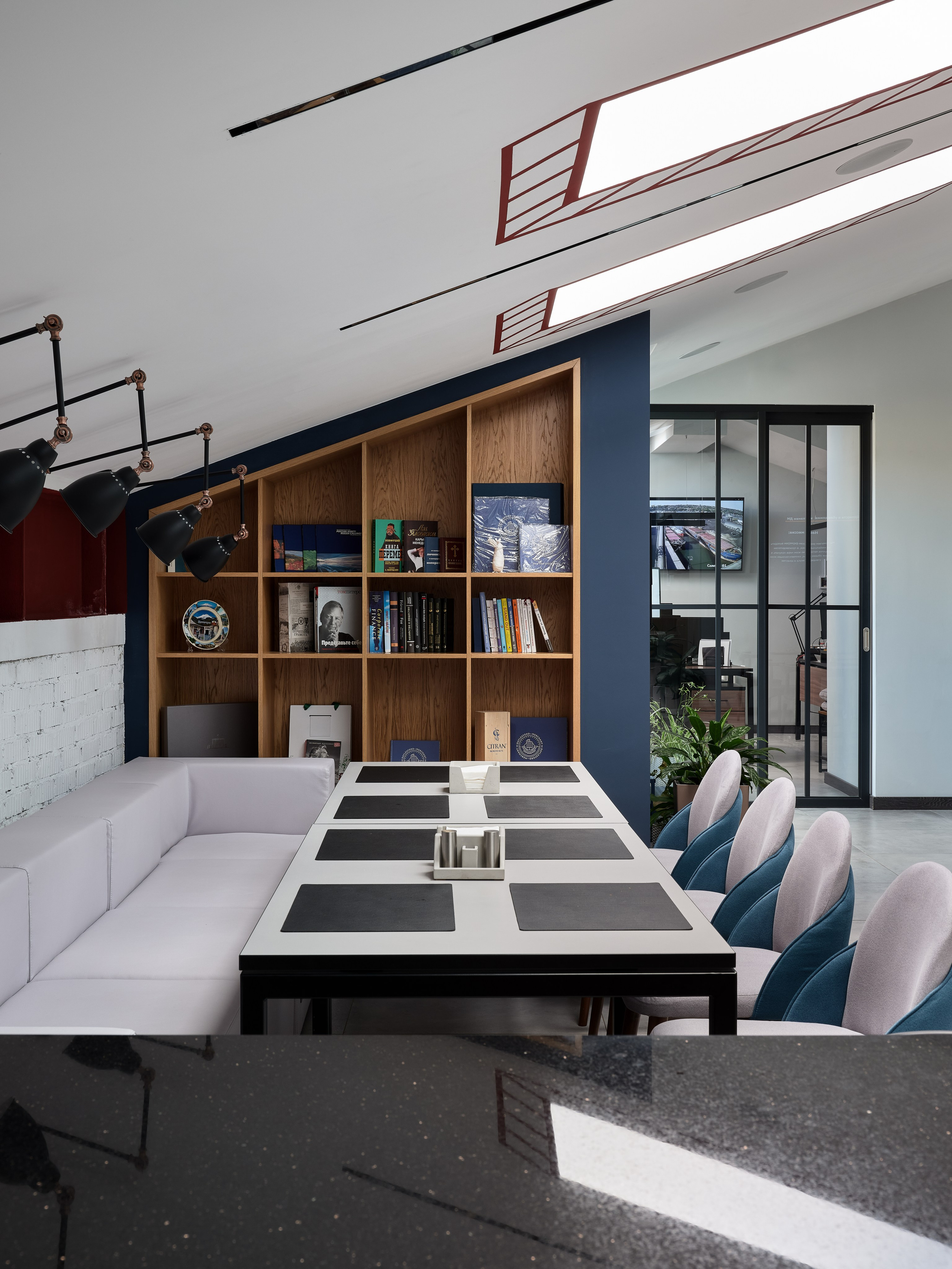 Офис в центре города. Фотограф Наталья Вершинина