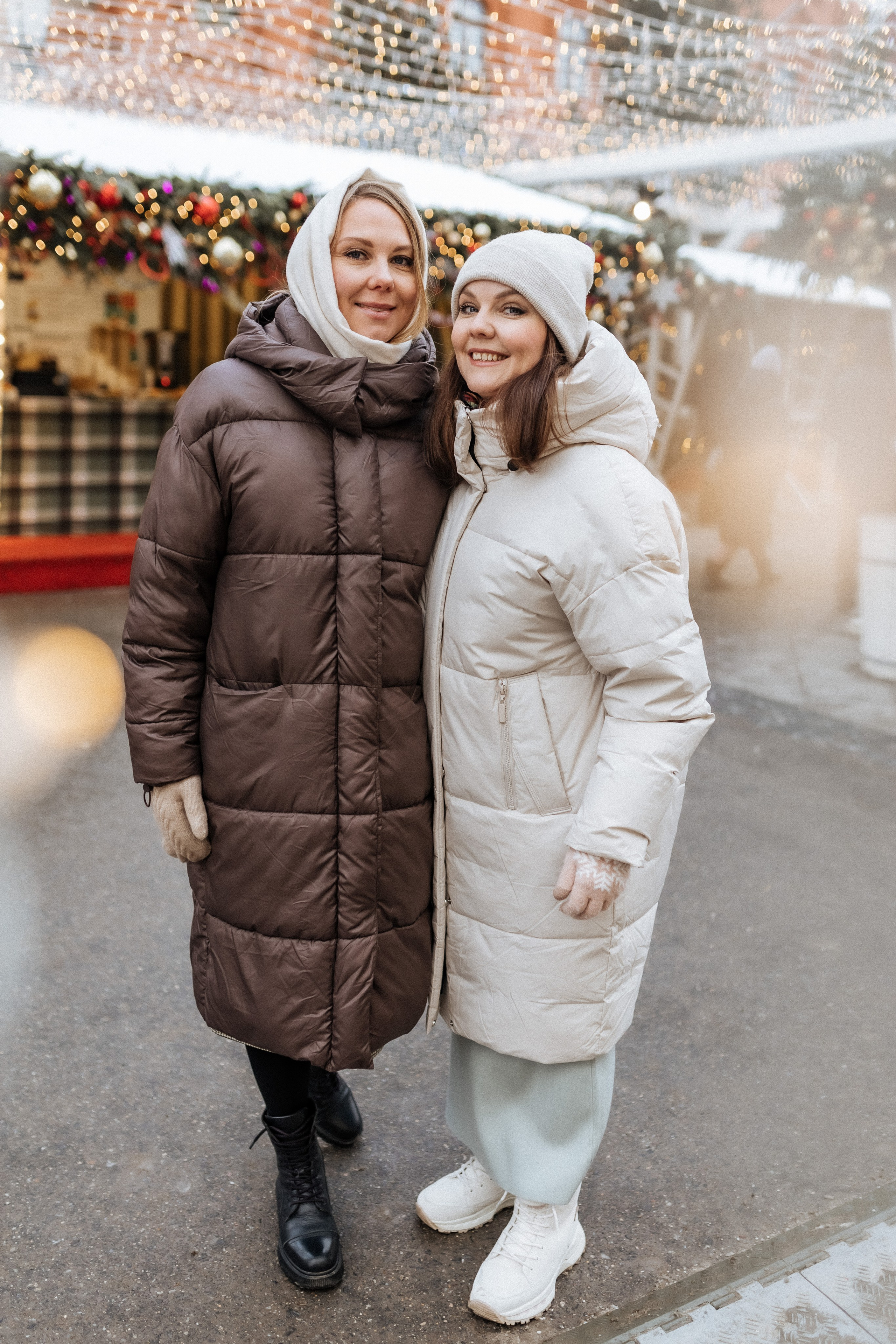 Новогодняя прогулка, ГУМ-ярмарка. Ира и Маша!. Профессиональный фотограф, Москва |Видное Елена Елизарова