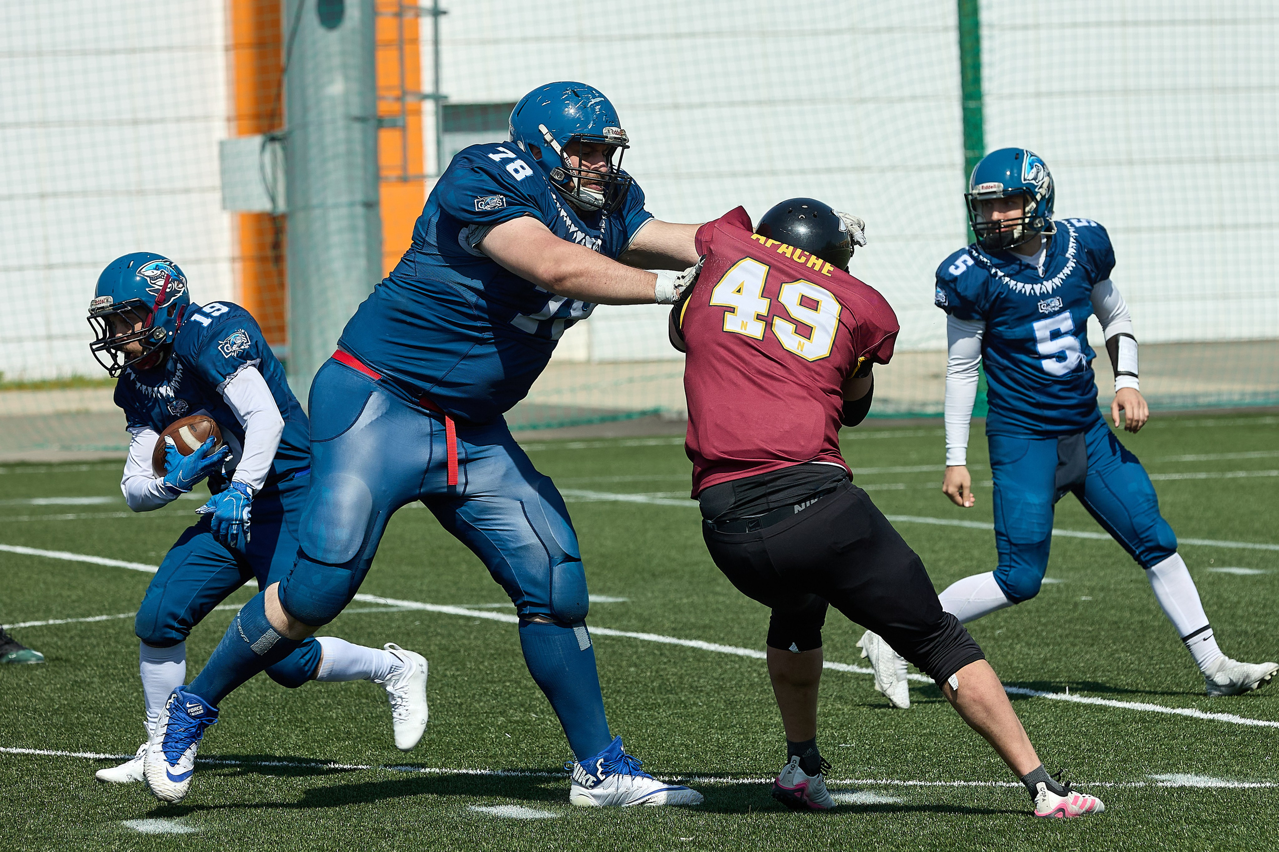 Американский футбол. Матч Чемпионата России. Светлана Родионова — фотограф спортивный и не только