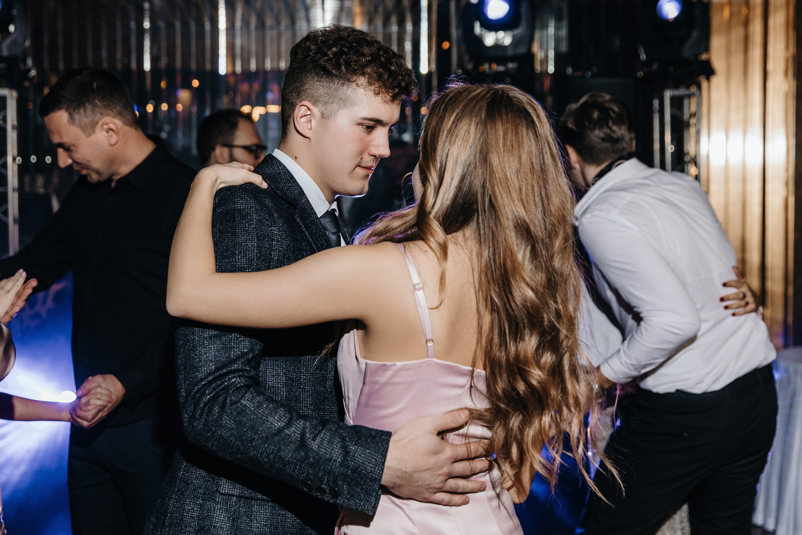 Саша и Миша. Свадебный фотограф и видеограф Когай Дмитрий и Юлия