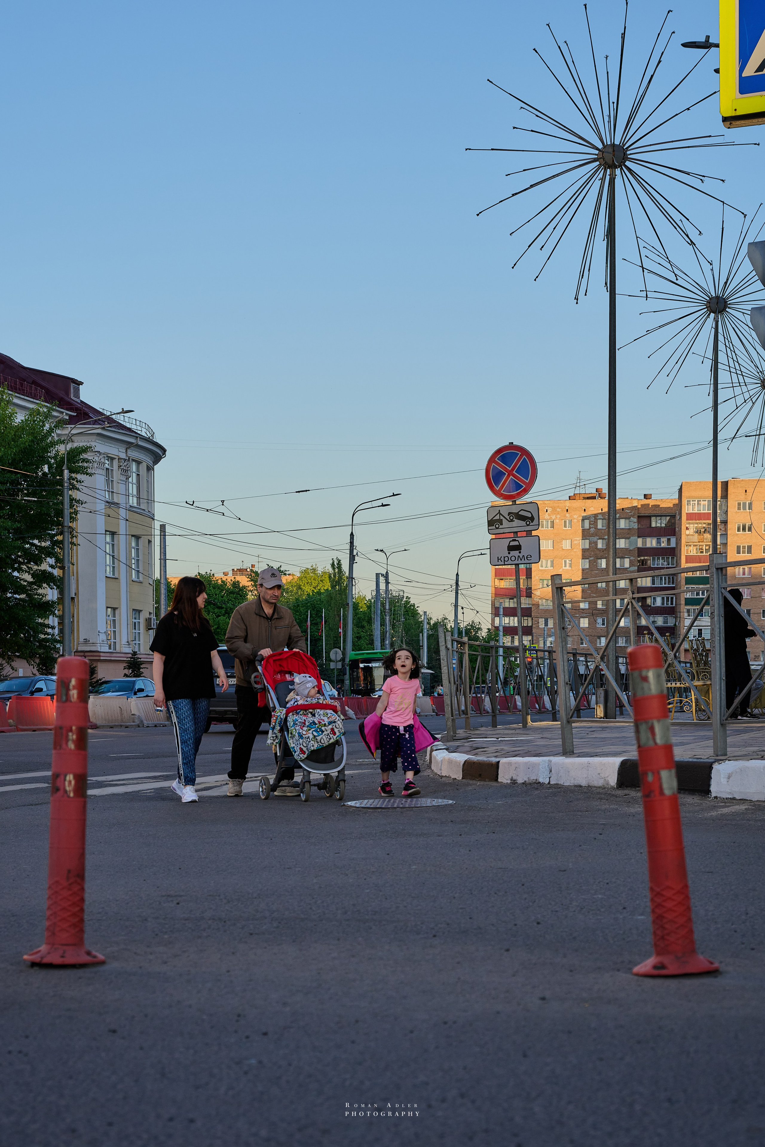 Обзорный фоторепортаж из Курска. Апрель–Май 2024. Фотограф Роман Адлер