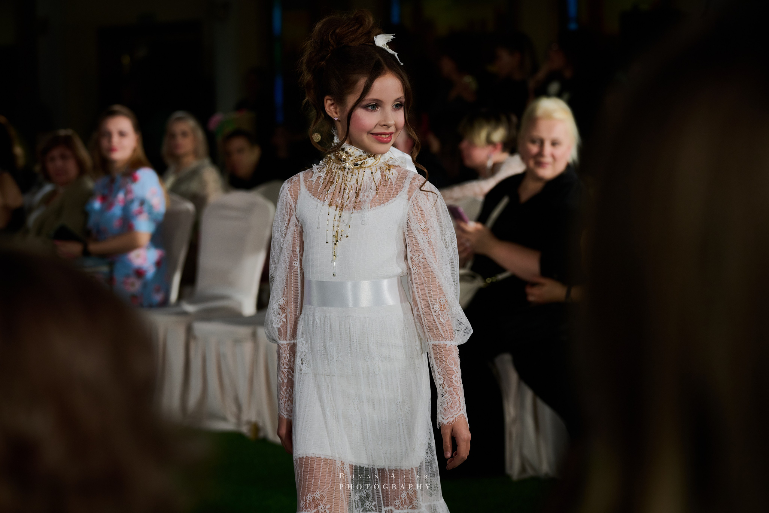 Золотая Неделя Моды. Фотограф Роман Адлер