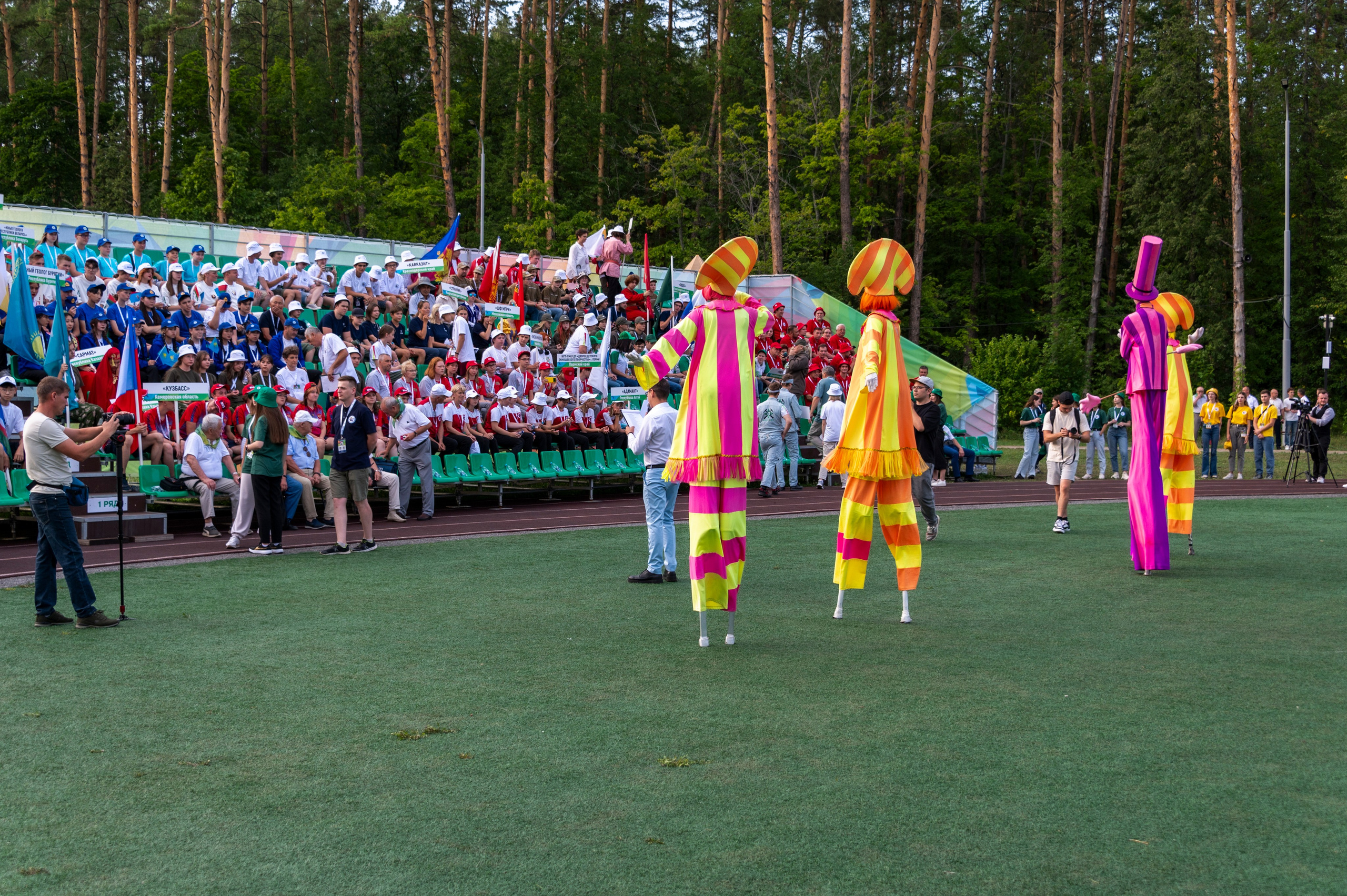Полевая олимпиада Юных геологов. Фотограф Роман Адлер