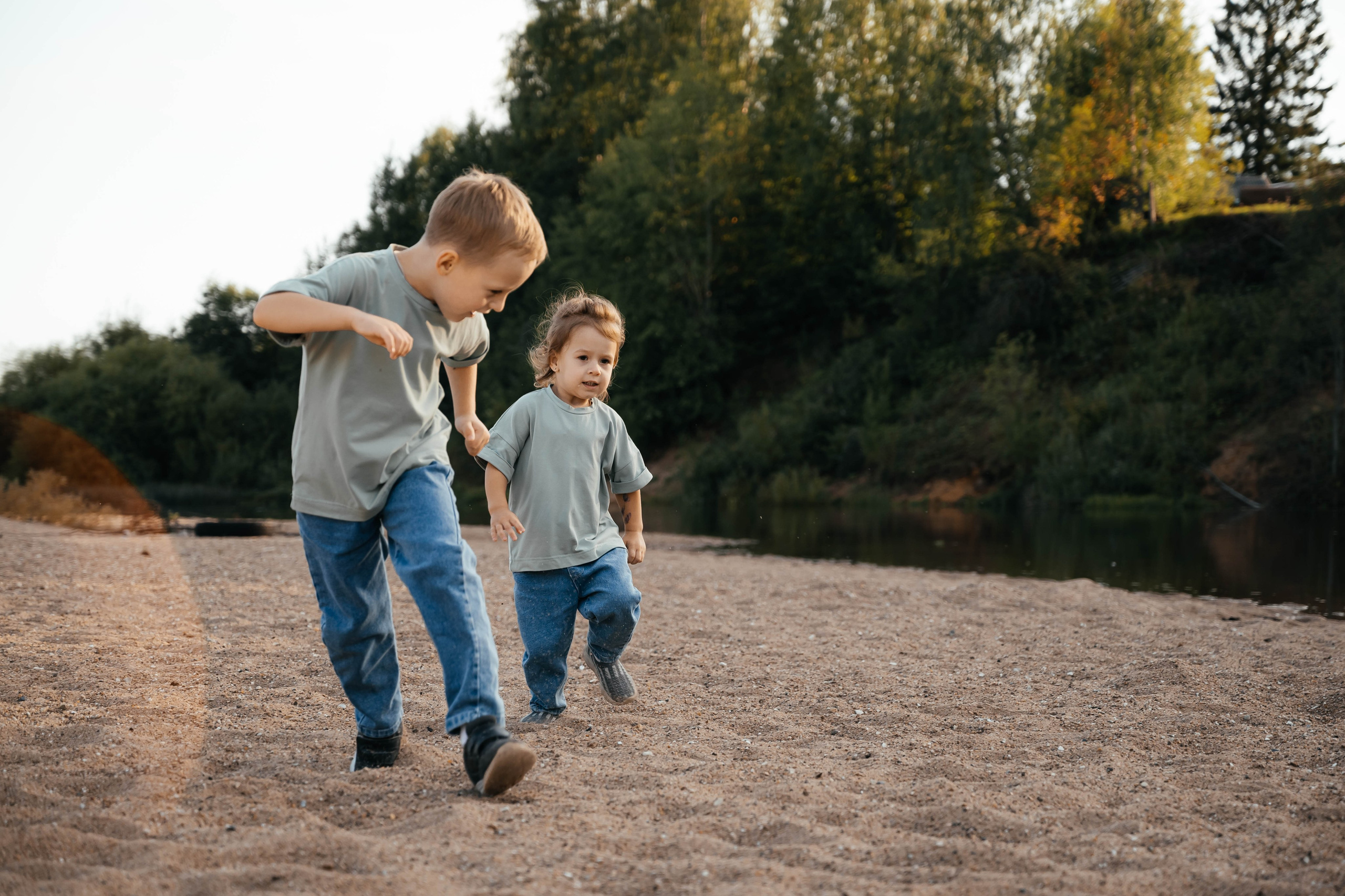 Съёмка на пляже в Верховажье. Свадебный и семейный фотограф г. Ярославль Савинская Анастасия