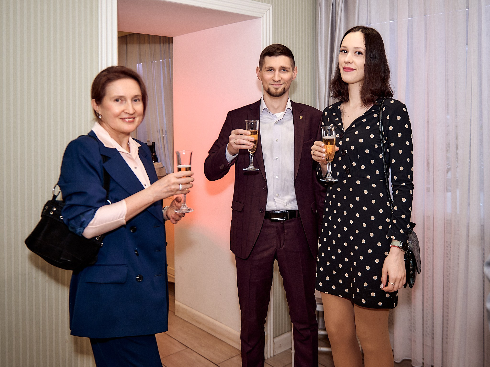 55 лет 💕. Свадебный фотограф, видеограф, рилсмейкер в Санкт-Петербурге и Москве