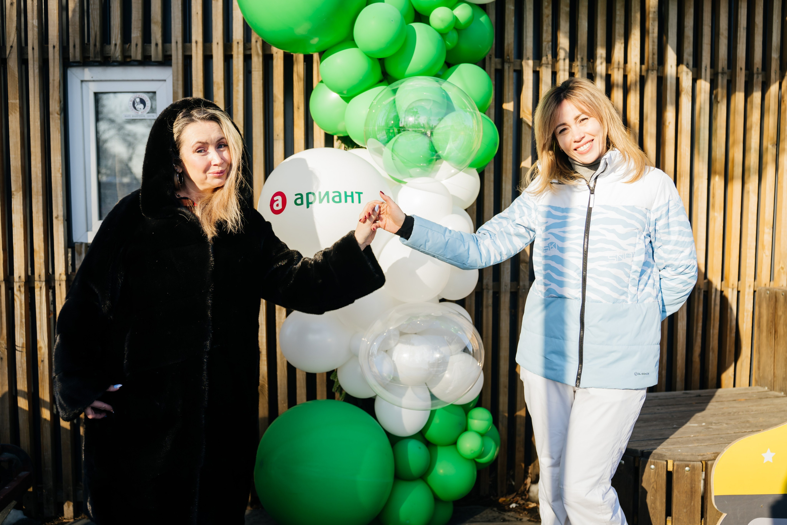 Зимний корпоратив Ариант. Видеограф и Фотограф в Челябинске Ксения и Владимир Рюмины