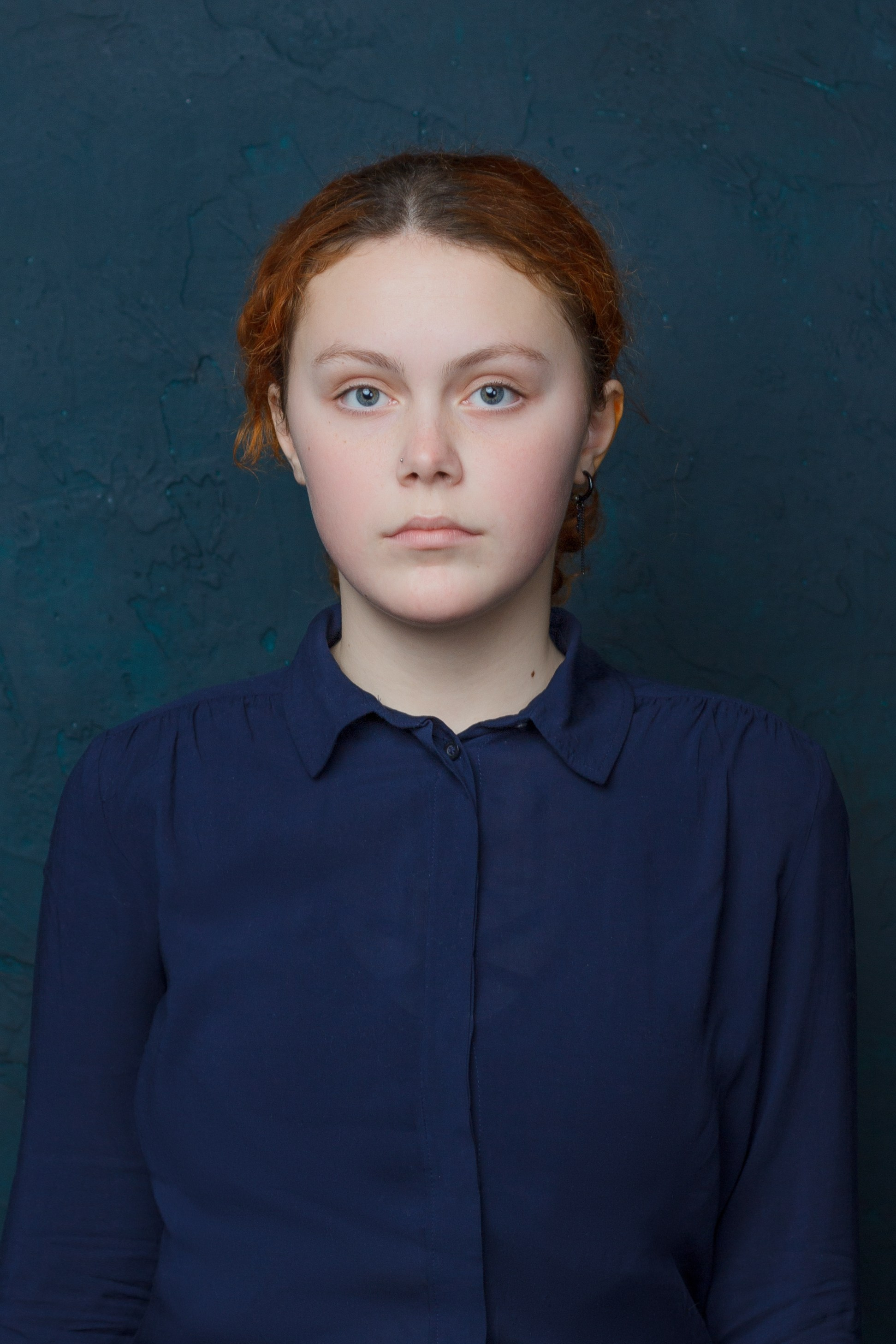 Женский портрет в анфас