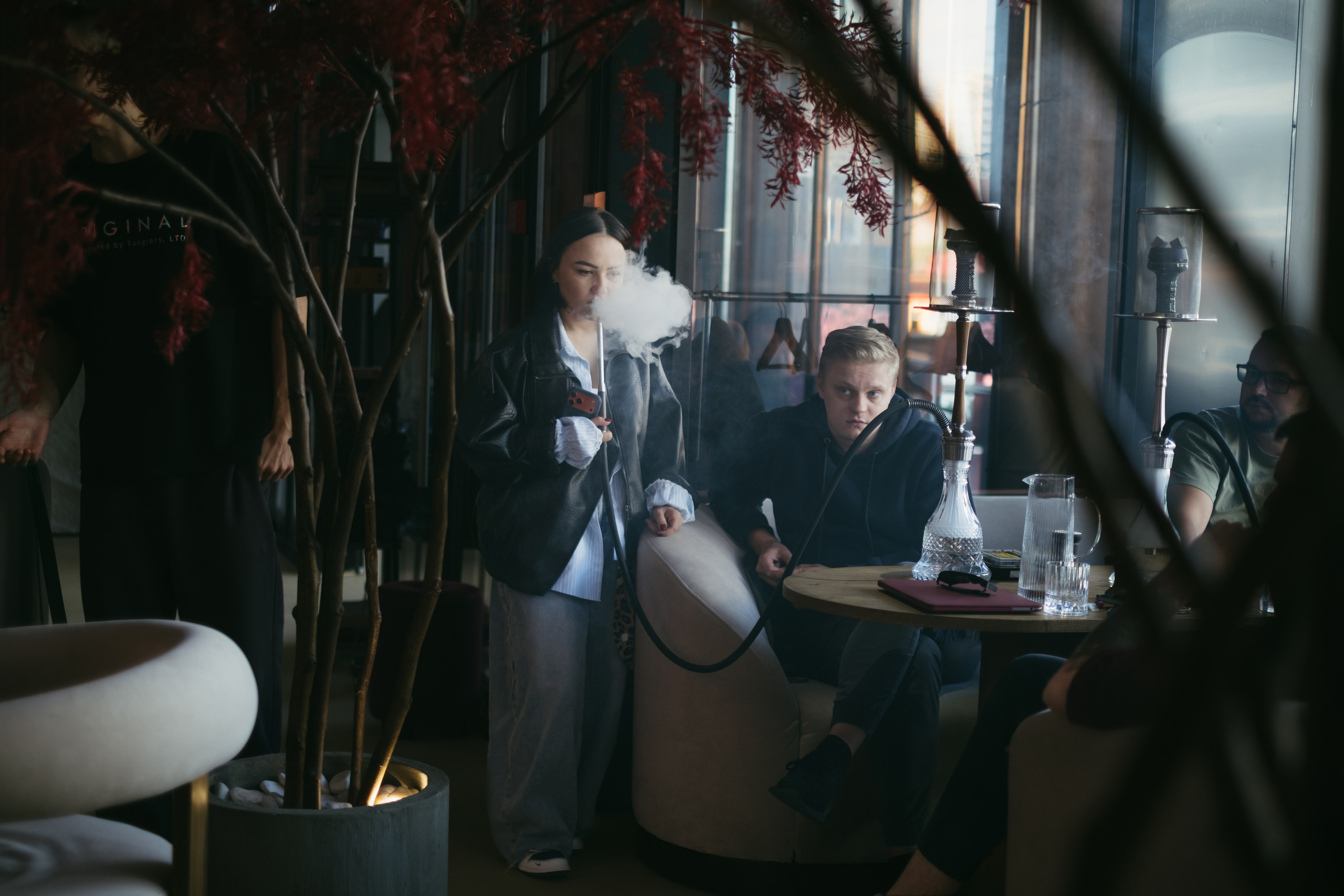 Б2Б мероприятие в лаунж баре HookahPlace Ordos | Краснодар. Свадебный фотограф Денис Ожигин в Краснодаре и крае. Эмоциональная и стильная съемка вашего дня