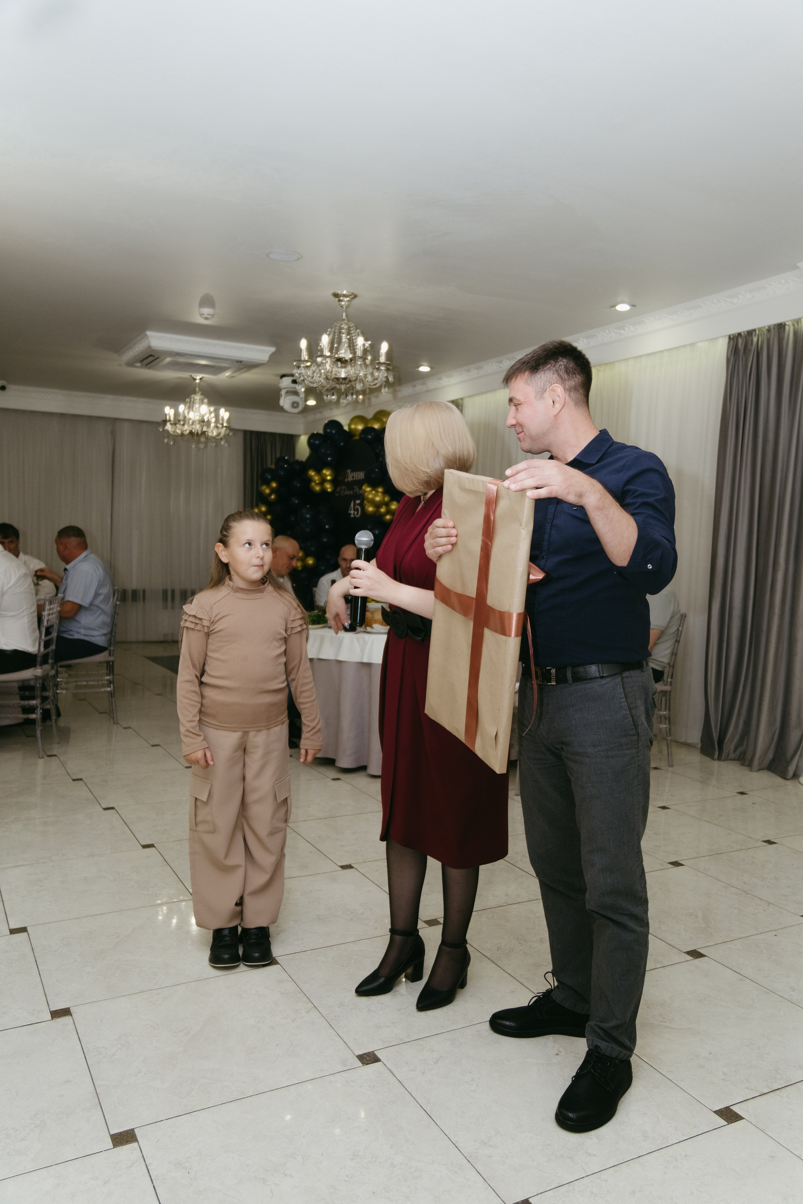Денис | 45. Свадебный фотограф Денис Ожигин в Краснодаре и крае. Эмоциональная и стильная съемка вашего дня