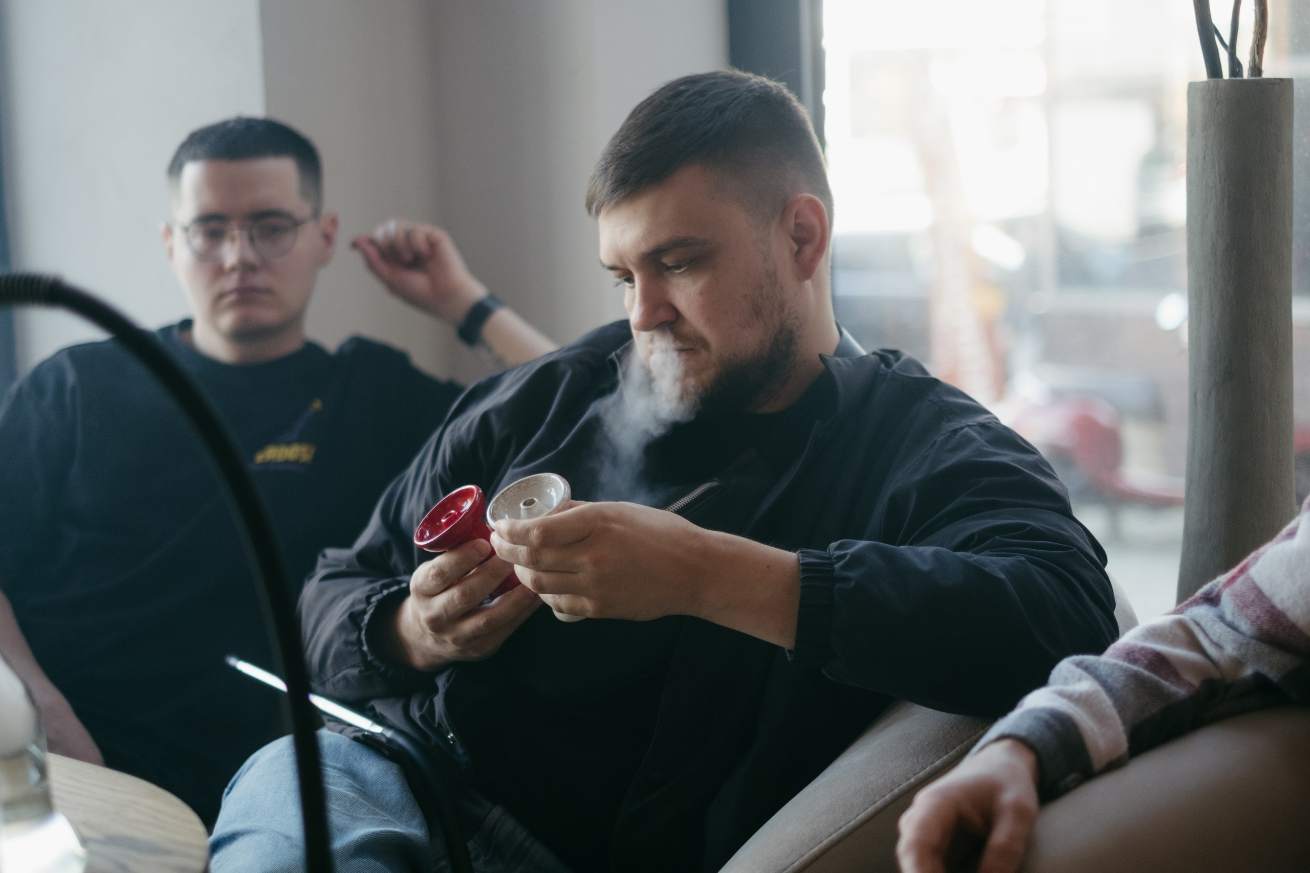 Б2Б мероприятие в лаунж баре HookahPlace Ordos | Краснодар. Свадебный фотограф Денис Ожигин в Краснодаре и крае. Эмоциональная и стильная съемка вашего дня