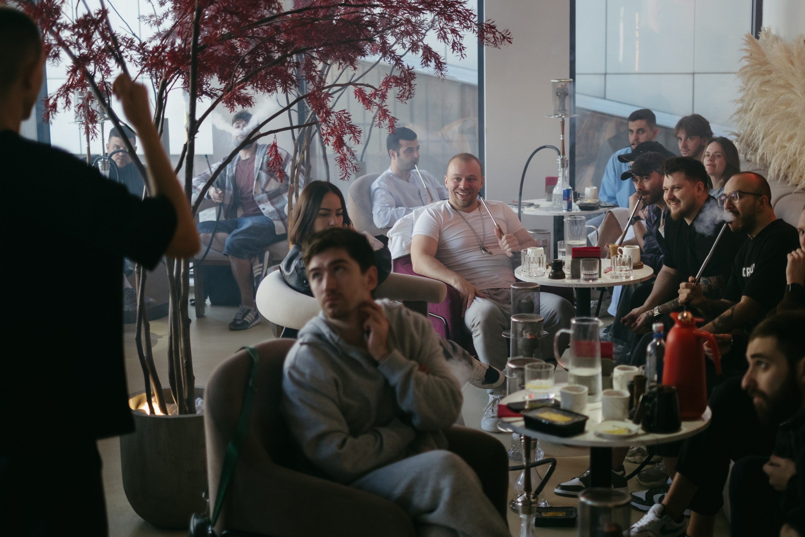 Б2Б мероприятие в лаунж баре HookahPlace Ordos | Краснодар. Свадебный фотограф Денис Ожигин в Краснодаре и крае. Эмоциональная и стильная съемка вашего дня