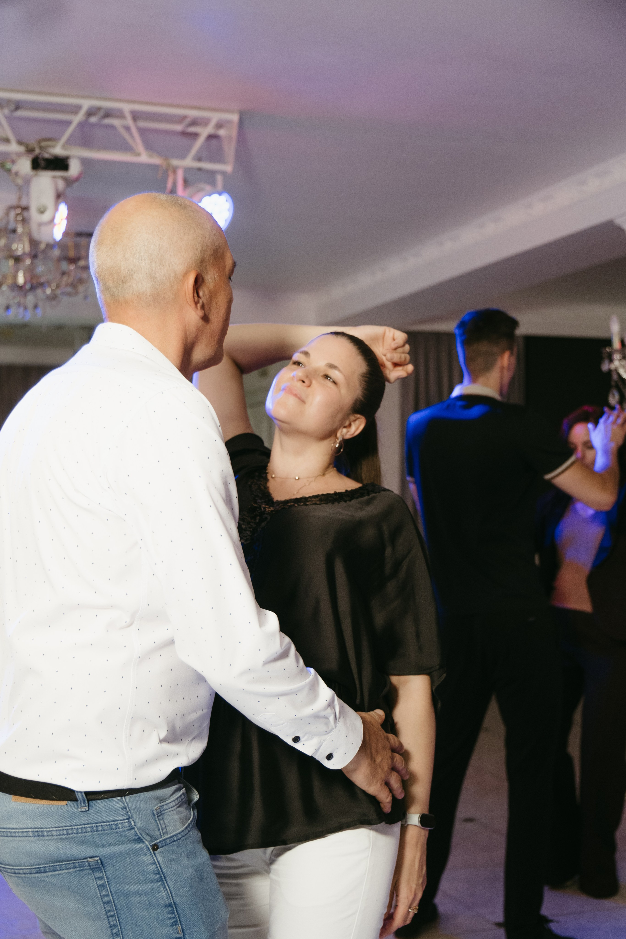 Денис | 45. Свадебный фотограф Денис Ожигин в Краснодаре и крае. Эмоциональная и стильная съемка вашего дня